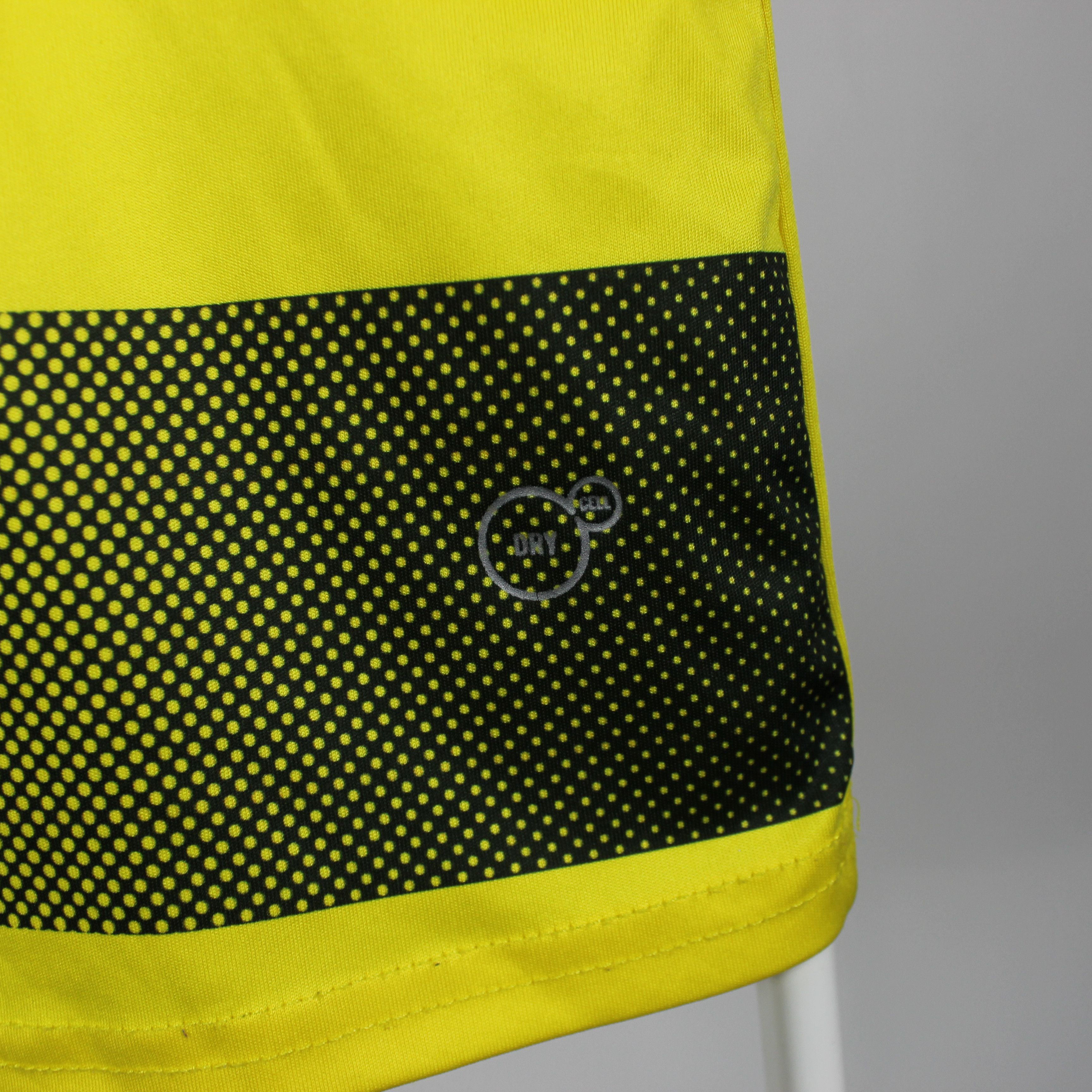 Puma BORUSSIA DORTMUND 2017 2018 Home Football Shirt Jersey Puma Size US M / EU 48-50 / 2 - 8 Thumbnail