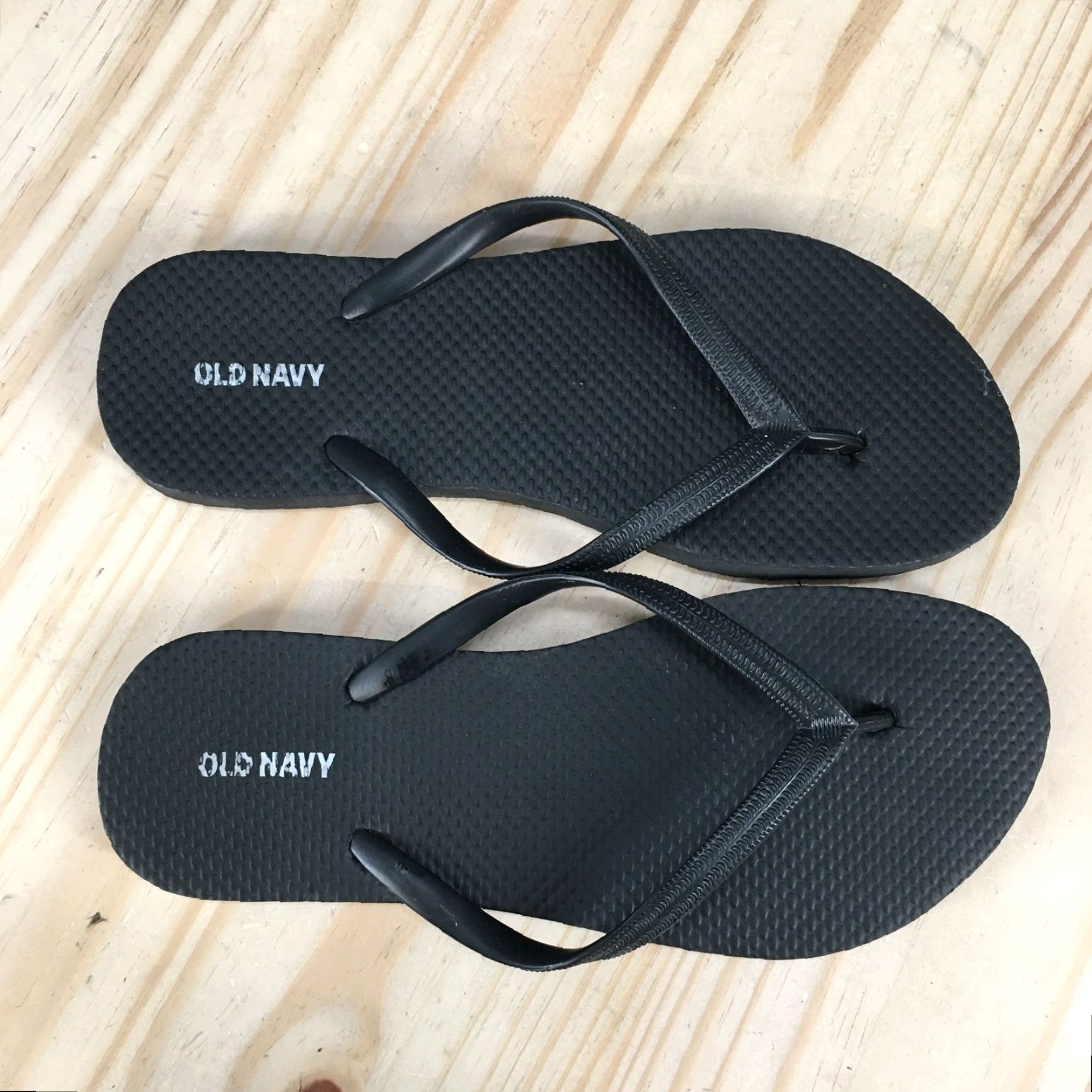 Old Navy Old Navy Sandals Womens 7 Black Thong Flip Flop Toe Post Slip On Casual Beach Size US 7 / IT 37 - 5 Thumbnail