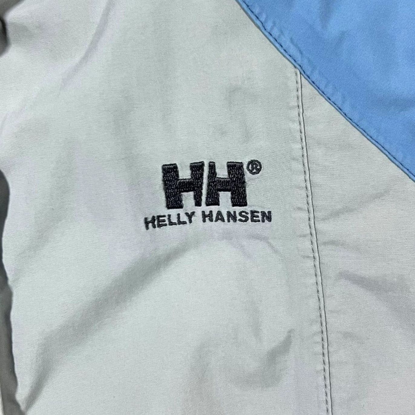 Helly Hansen Helly Hansen Jacket Windbreaker Hooded Nylon Zip Sailing Hiking Blue Beige Large Mens Regular Size L Size US L / EU 52-54 / 3 - 3 Thumbnail