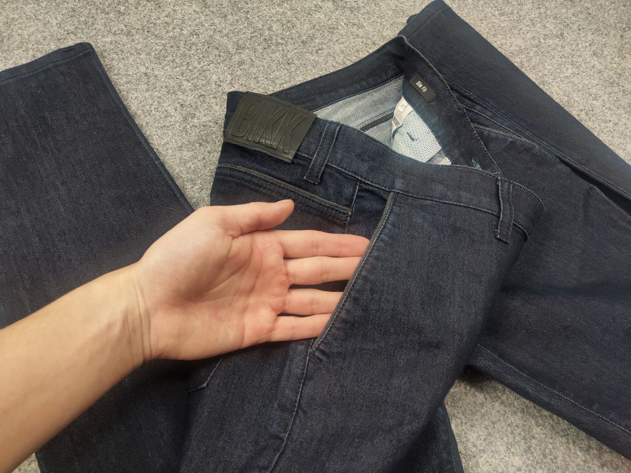 Dirk Bikkembergs Dirk Bikkembergs Slim Dark Wash Blue Classic Casual Jeans Size US 31 - 11 Thumbnail