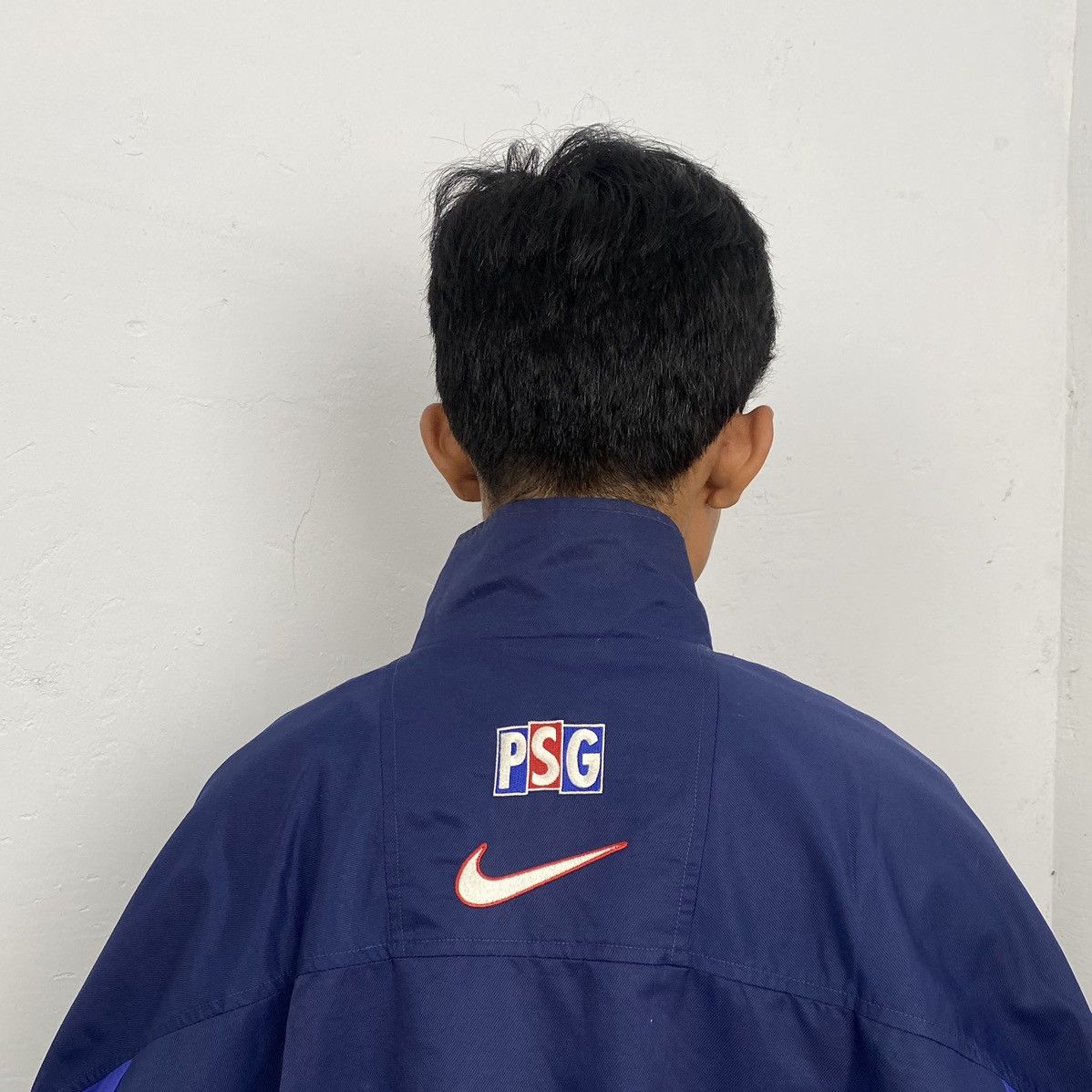 Nike × Vintage 1998-99 Paris Saint-Germain Nike Rain Jacket Size US XL / EU 56 / 4 - 4 Thumbnail