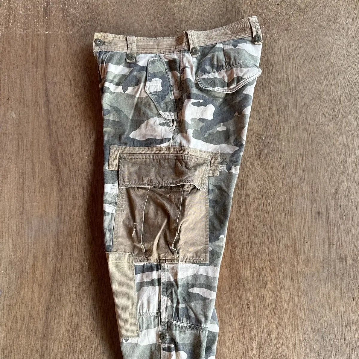Jungles STEALS💥RUSH HOUR JAPANESE BIG POCKET CAMO BAGGY CARGO PANTS Size US 32 / EU 48 - 12 Thumbnail