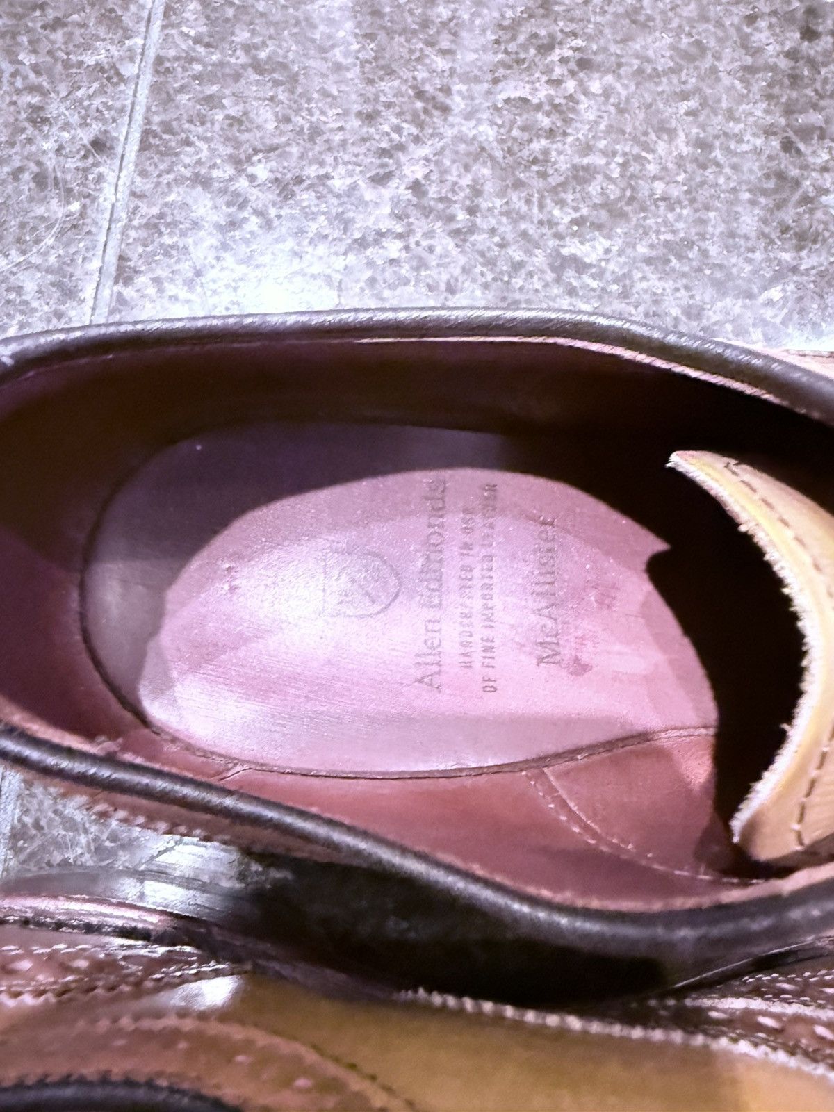 Allen Edmonds Walnut/Tan Allen Edmonds McAllister in 8EE Size US 8 / EU 41 - 2 Thumbnail
