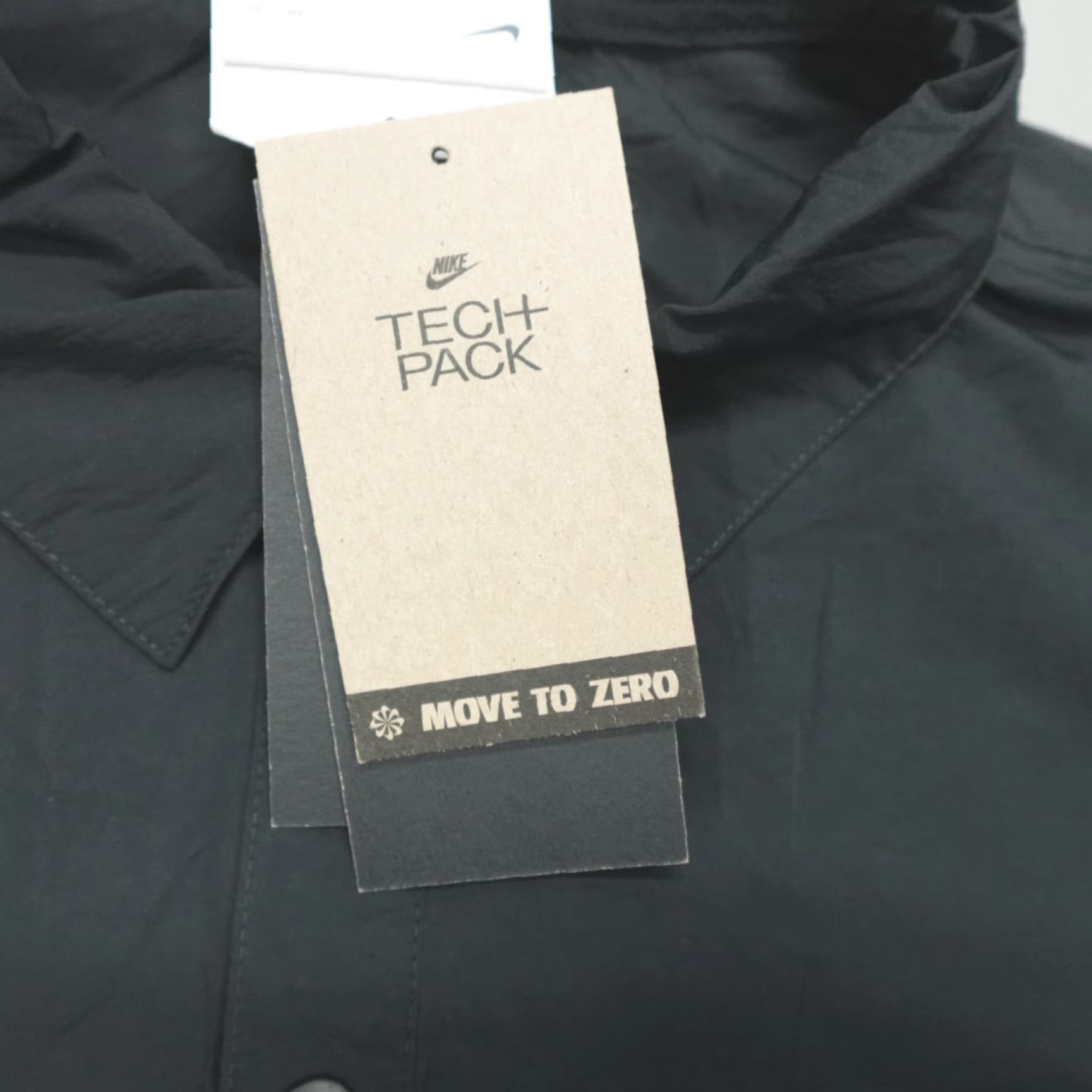 Nike Nike Tech Pack Woven LS Shirt Men XL Oversized Repel Black DX0205-010 Size US XL / EU 56 / 4 - 4 Thumbnail