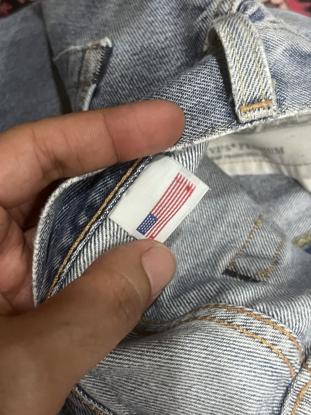 Levi's Levi’s 501 Big E Red Tab USA Flag Label Non Selvedge Jeans Size US 30 / EU 46 - 19 Thumbnail