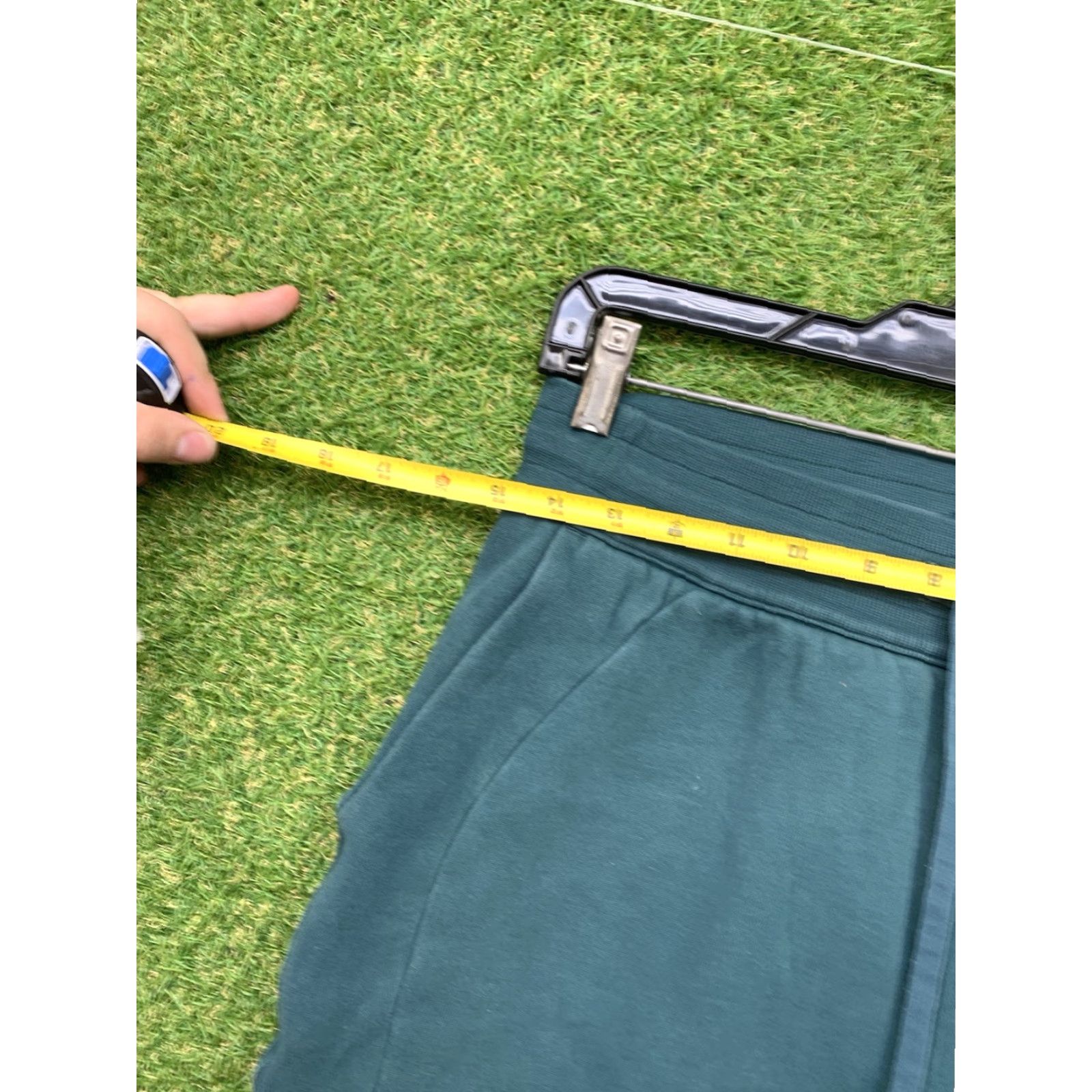 Lululemon Lululemon Pants Womens 6 Green Scuba Relaxed Fit High Rise Jogger Athleisure Gym Size 28" / US 6 / IT 42 - 4 Thumbnail