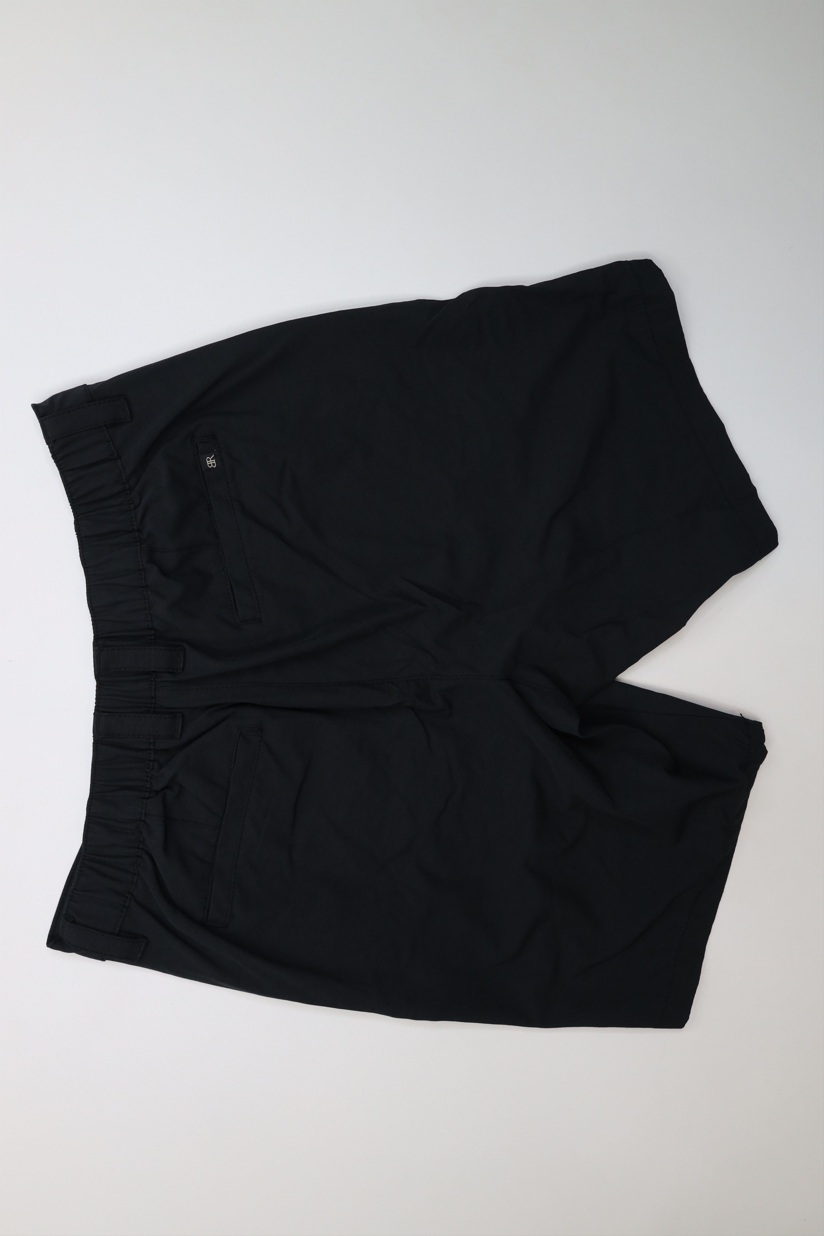 Banana Republic Banana Republic Tech Knit Above Knee Chino Shorts Black Size US 34 / EU 50 - 8 Thumbnail