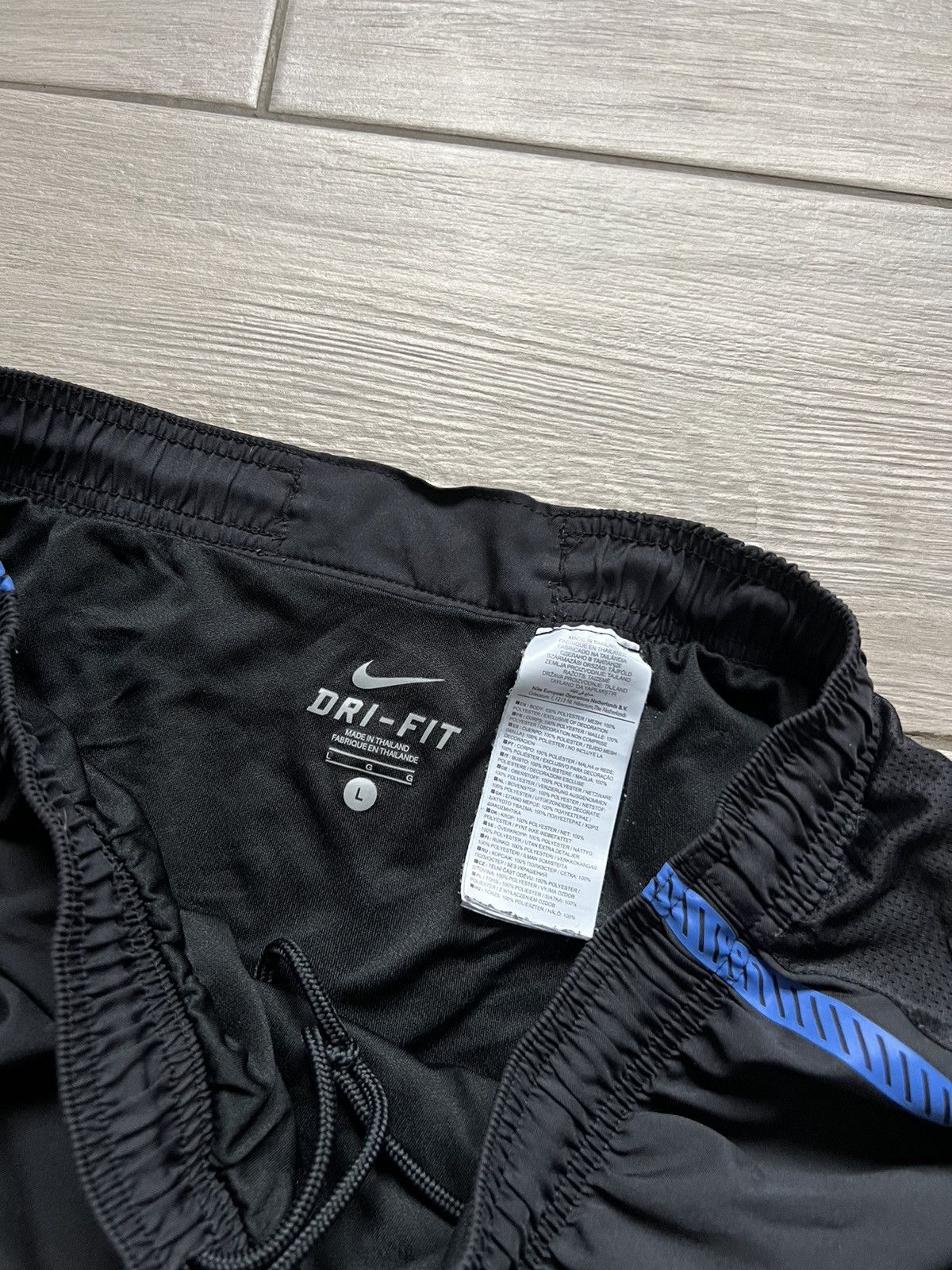 Nike Vintage Inter Milan 2009 Nike Short kit Size US 34 / EU 50 - 4 Thumbnail