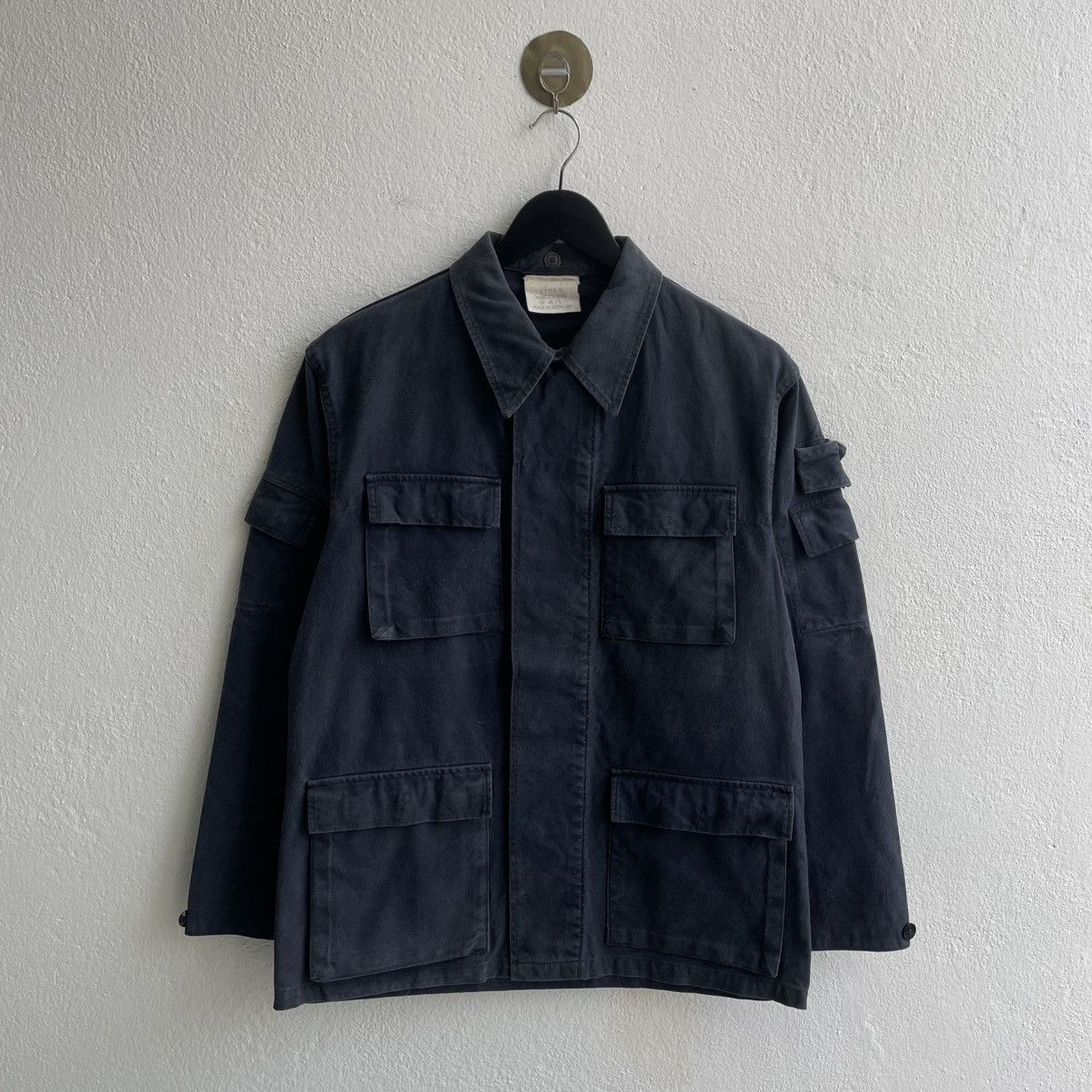 Vintage Vintage 70's Beautiful Faded Germany Workwear Jacket Size US M / EU 48-50 / 2 - 1 Thumbnail