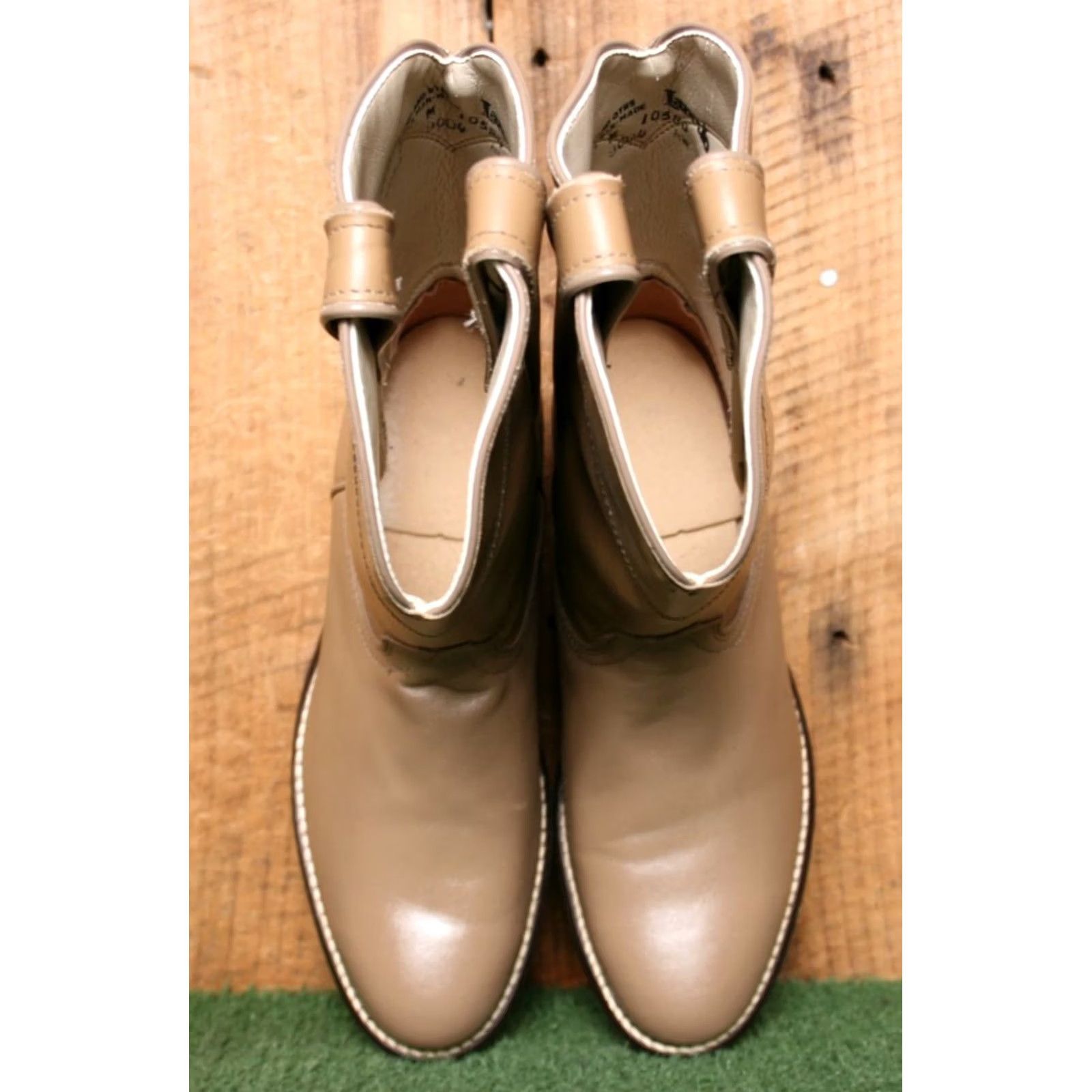 Vintage VINTAGE LAREDO Boots Western 10" Tan Leather 7M Women's Size 7M Boot Shoe Leather Outsole Mid-Calf Western Women Mens Boys Girls Size US 7 / IT 37 - 4 Thumbnail