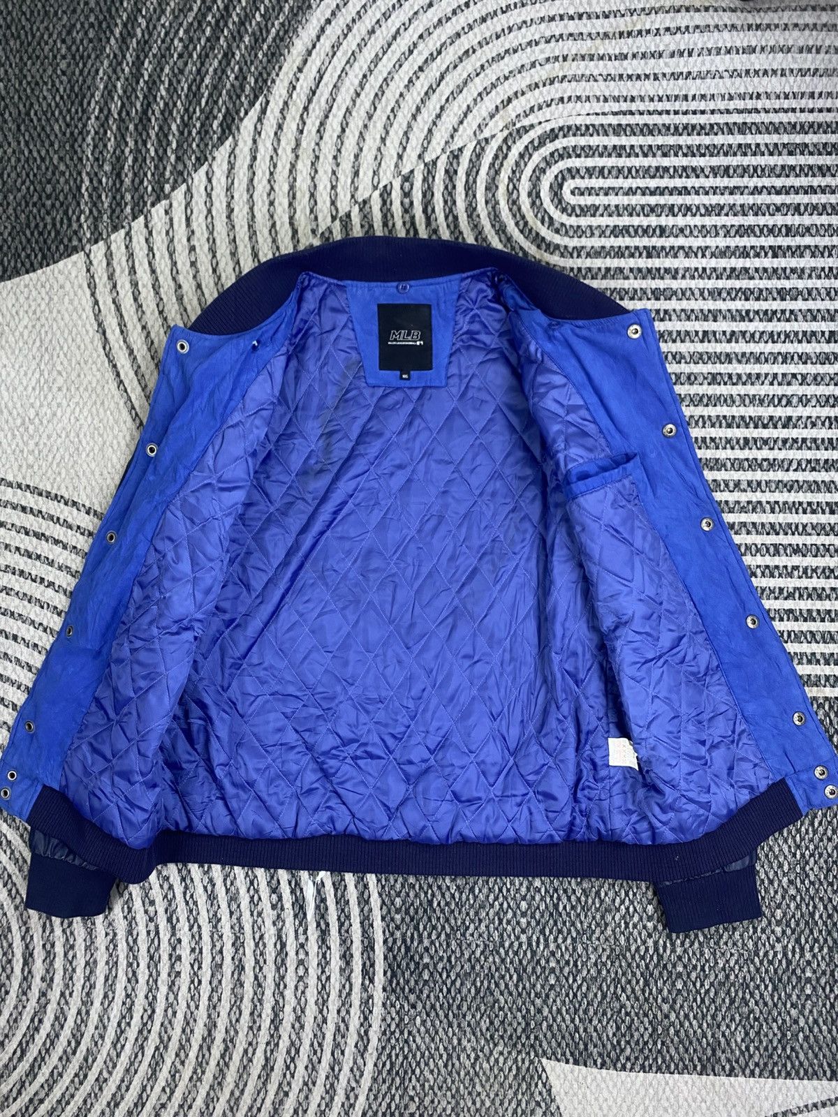 MLB Vintage MLB Minesota Twin Graphic Varsity Jacket Blue Jacket Size US M / EU 48-50 / 2 - 5 Thumbnail