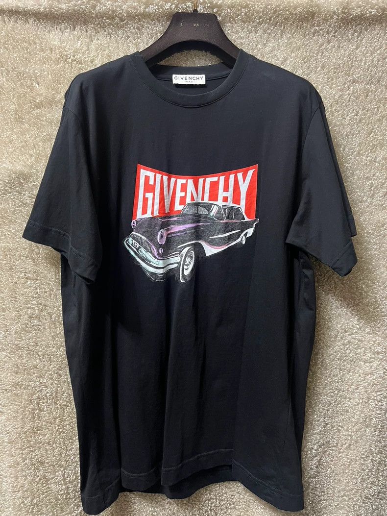 Givenchy Givenchy Men's Casual Short Sleeve T-Shirt, Size L Size US L / EU 52-54 / 3 - 1 Thumbnail
