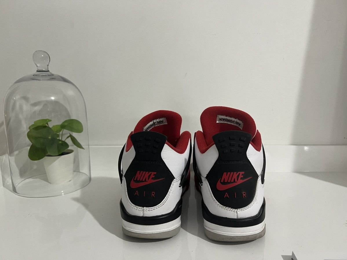 Jordan Brand fire red 4s Size US 6 / EU 39 - 2 Thumbnail