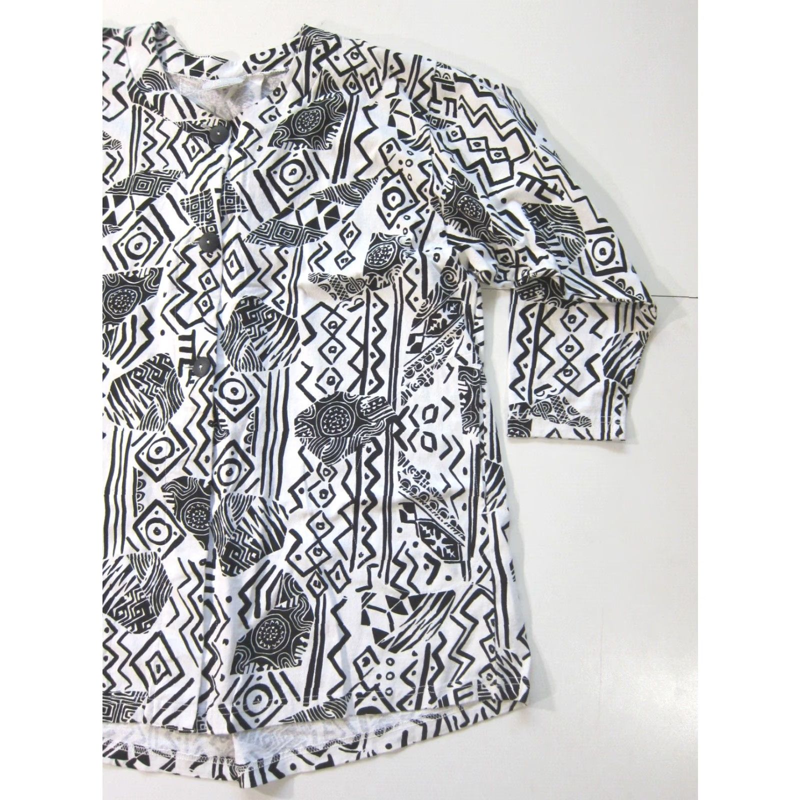 Vintage Mishi Blazer Jacket Women OS Pocket Button Down 100% Cotton White Black Abstract Vintage Geometric Casual Business Formal 80s 90s Size ONE SIZE - 7 Thumbnail