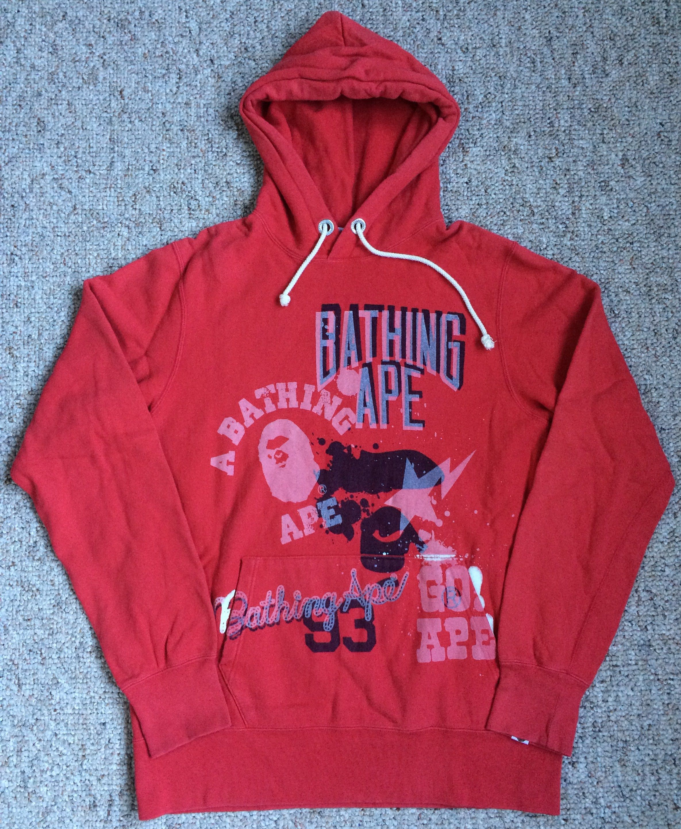 Bape OG Bape Graffiti Logos Hoodie Size US M / EU 48-50 / 2 - 1 Thumbnail