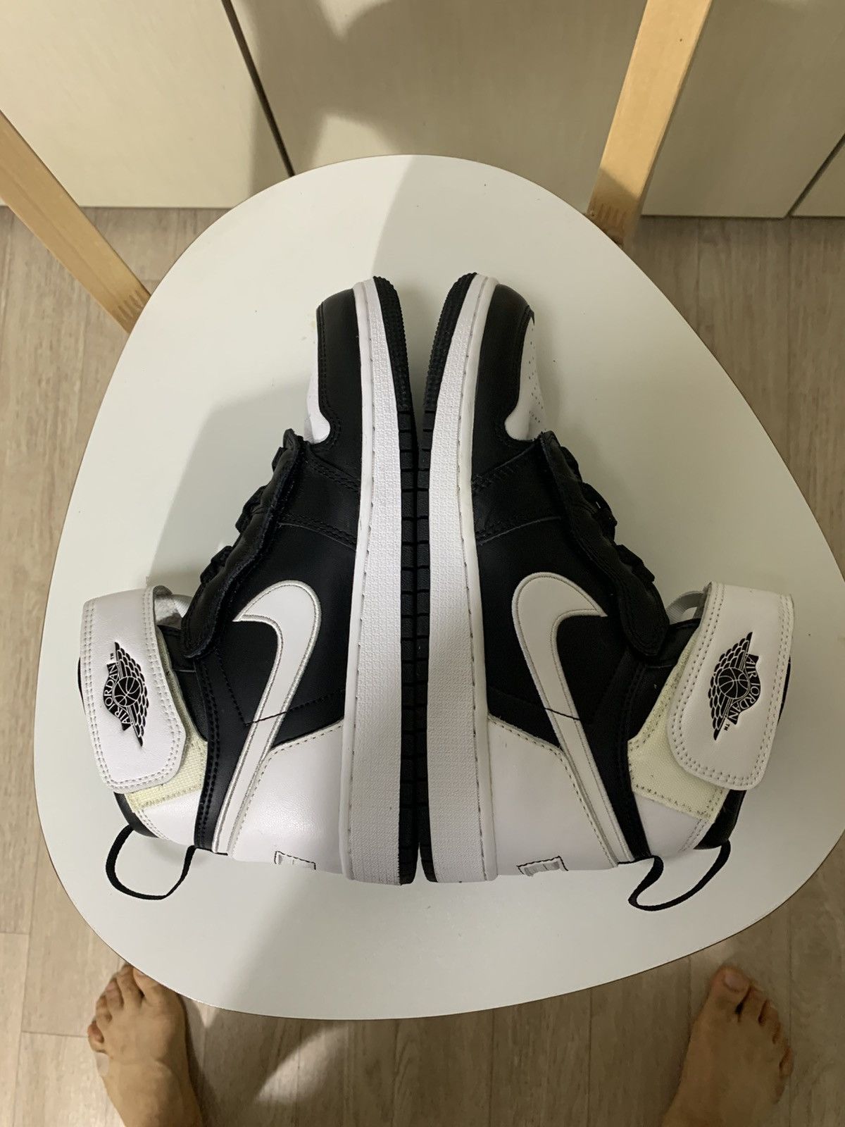 Nike Nike Air Jordan 1 high fly ease black white 6Y Size US 6 / EU 39 - 9 Thumbnail