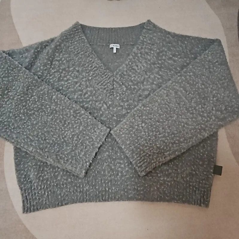 Loewe Loewe Gray Women's Long Sleeve Knit Sweater 0089 Size S / US 4 / IT 40 - 1 Thumbnail