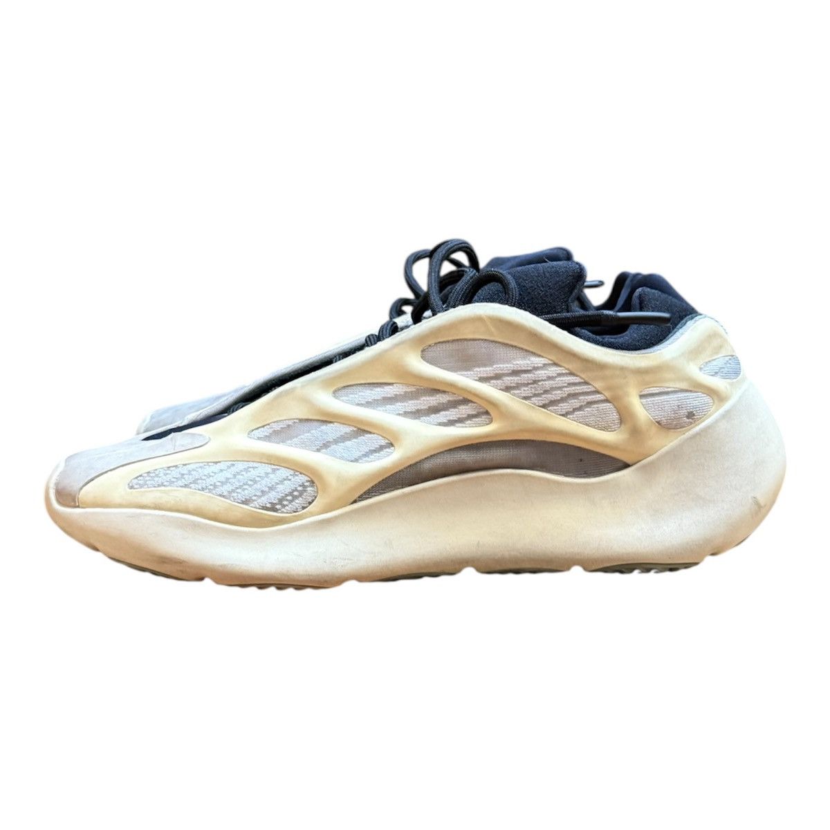 Yeezy Yeezy 700 V3 Azael Sneaker Size US 10.5 / EU 43-44 - 1 Thumbnail