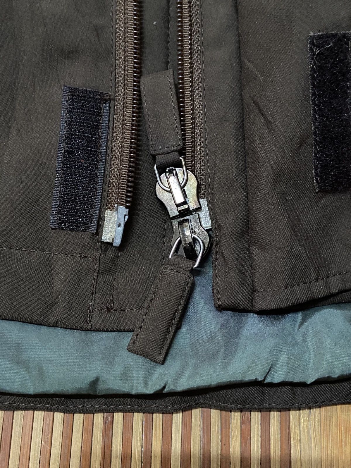 Prada Prada Linea Rossa Black Technical Gore-Tex Jacket Size US M / EU 48-50 / 2 - 15 Thumbnail