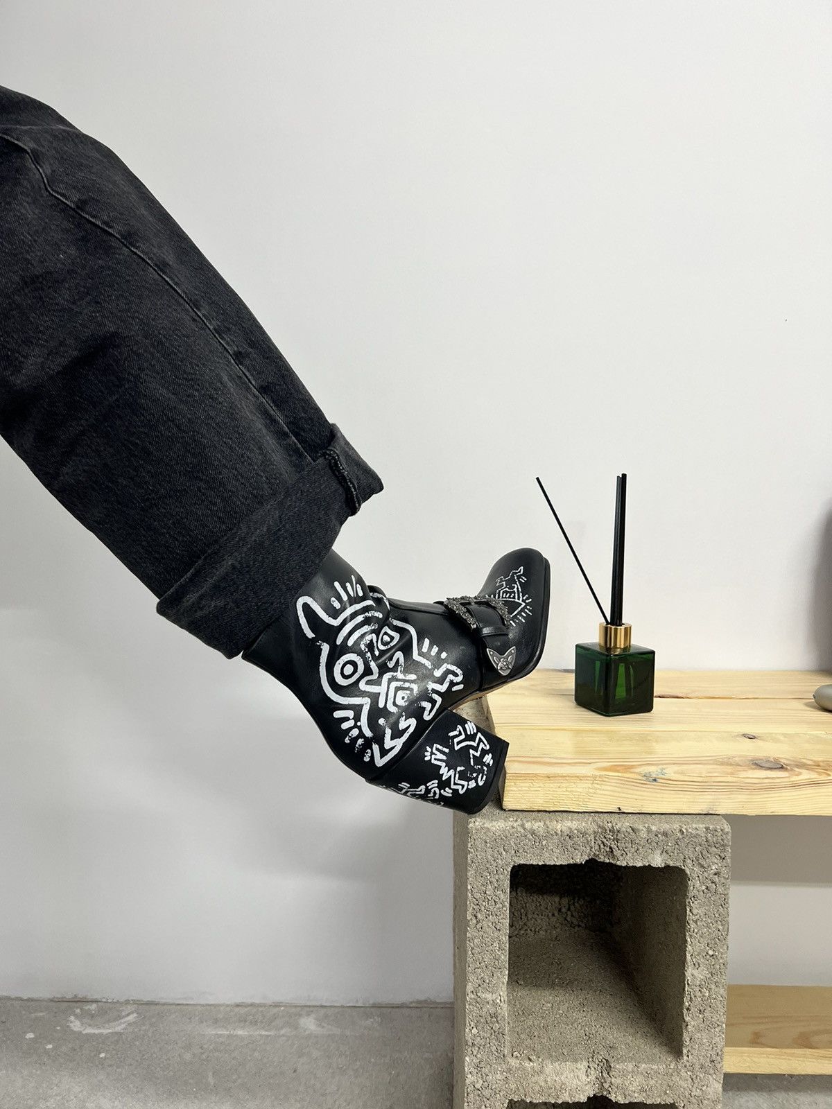 Coach × Keith Haring Coach X Keith Haring Western Moto Booties Size US 9.5 / IT 39.5 - 11 Thumbnail