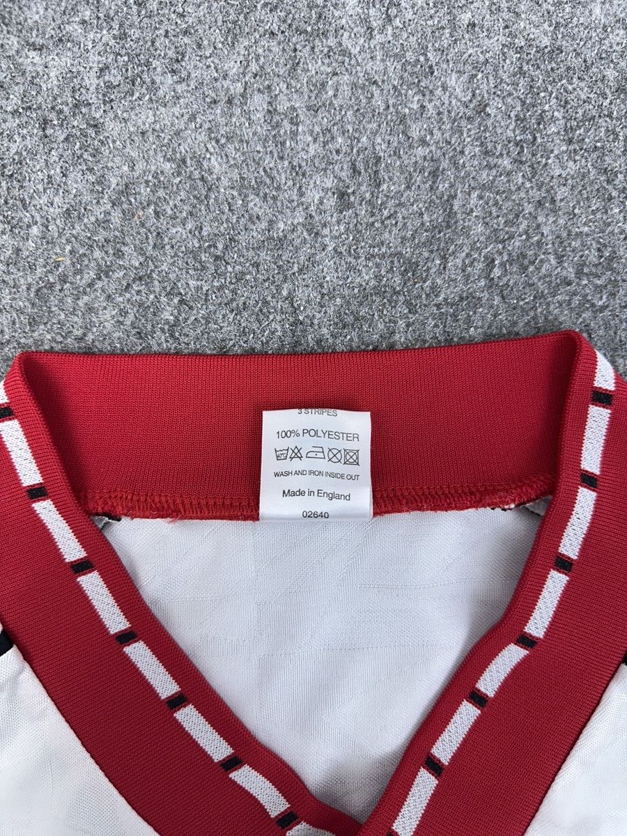Adidas Vintage 1990/91 Manchester United Reproduction Jersey T0020 Size US M / EU 48-50 / 2 - 8 Thumbnail