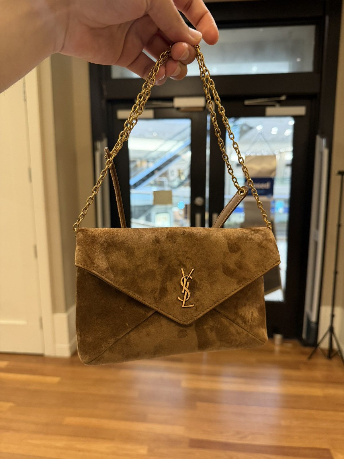 Saint Laurent Paris Saint Laurent Cassandre Envelope Suede Shoulder Bag Size ONE SIZE - 2 Thumbnail