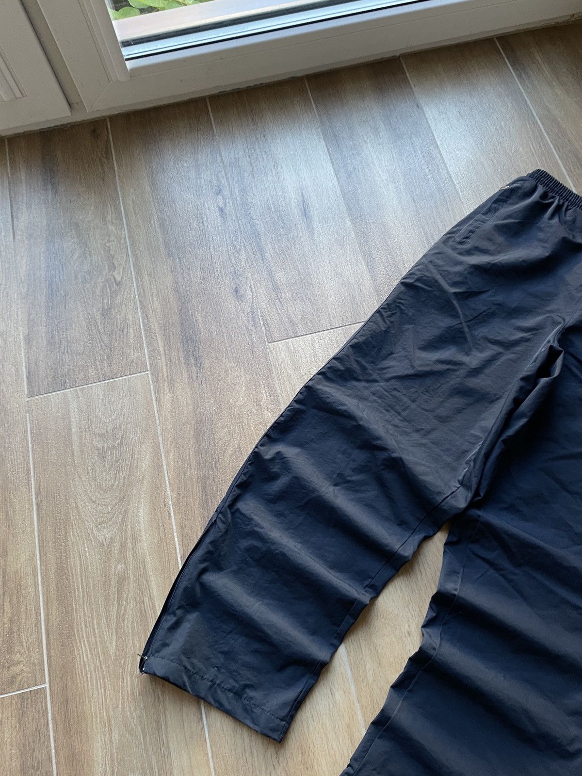 Nike Nike Vintage Nylon Pants Baggy Wide Woven Japanese Drill Y2K Size US 32 / EU 48 - 3 Thumbnail