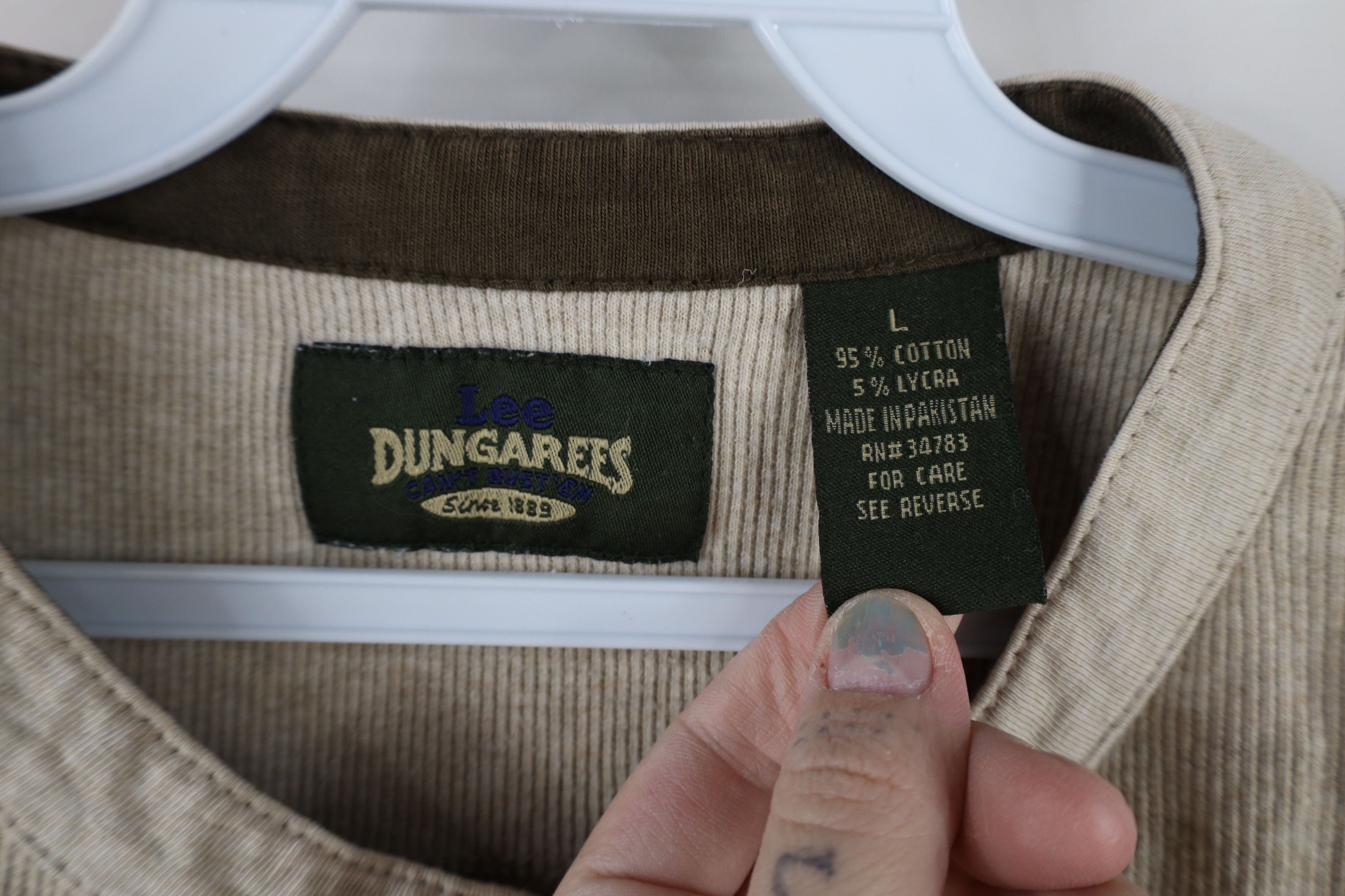 Vintage Vintage 90s Lee Dungarees Knit Long Sleeve Henley T-Shirt Size US L / EU 52-54 / 3 - 5 Thumbnail