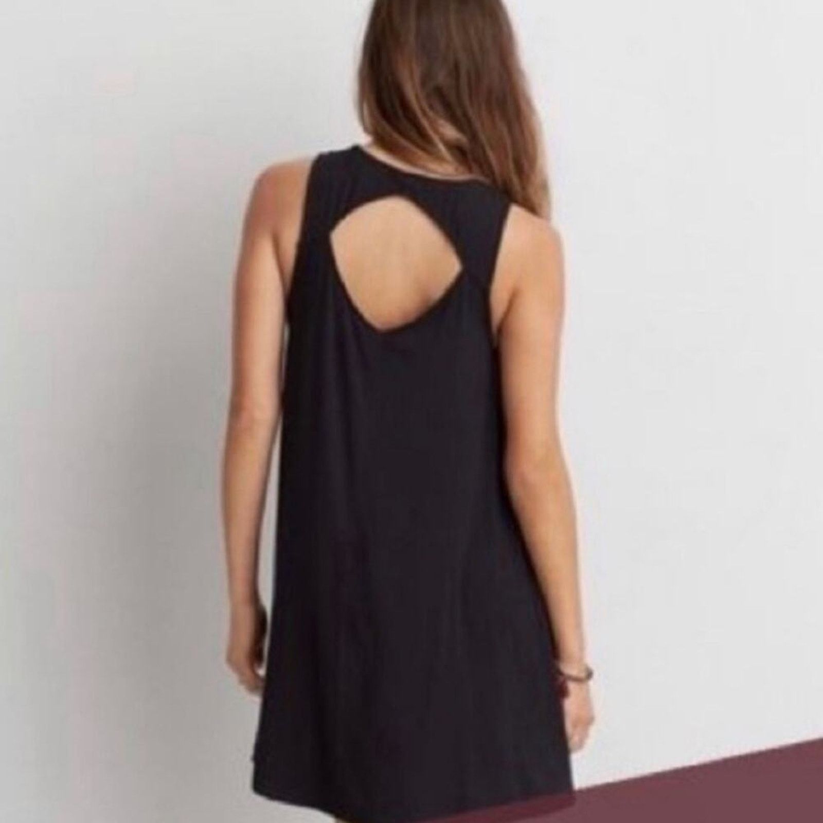 American Eagle Outfitters American Eagle Tank Swing Dress with keyhole back Size M / US 6-8 / IT 42-44 - 2 Thumbnail