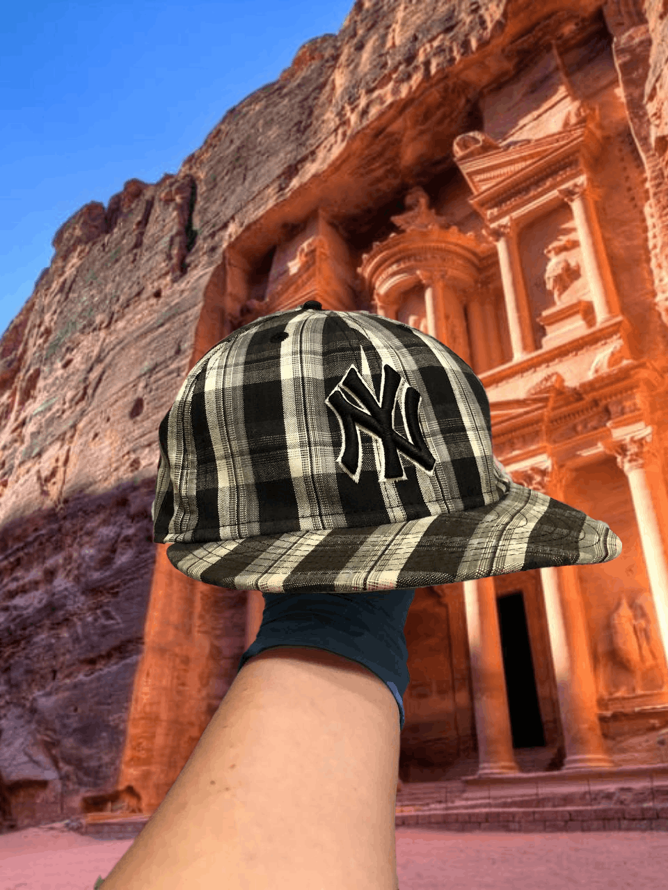 New Era Hats Vintage New Era Cap print Y2K streetwear Size ONE SIZE - 1 Thumbnail