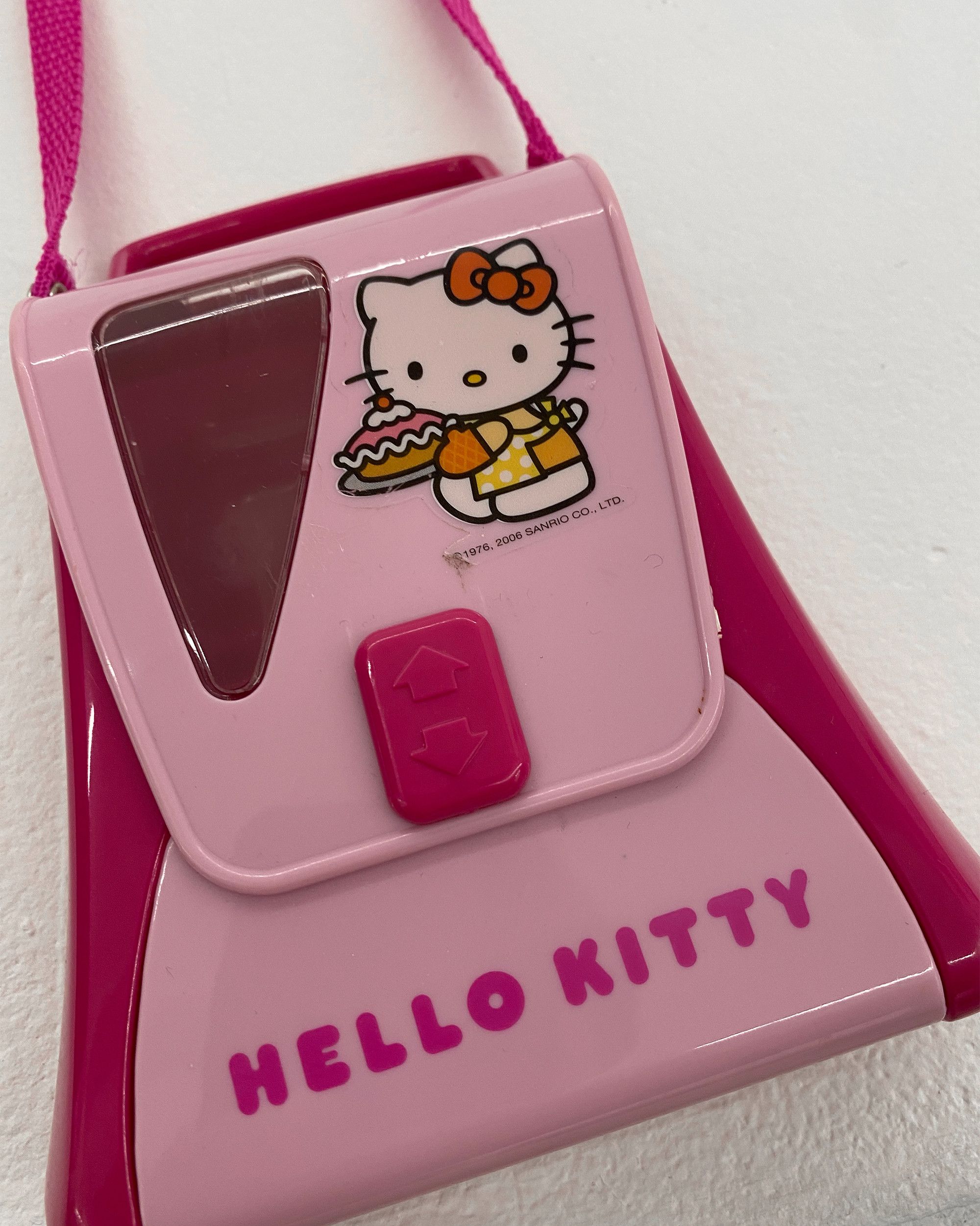 Vintage Hello Kitty 2006 Sling Bag Size ONE SIZE - 4 Thumbnail