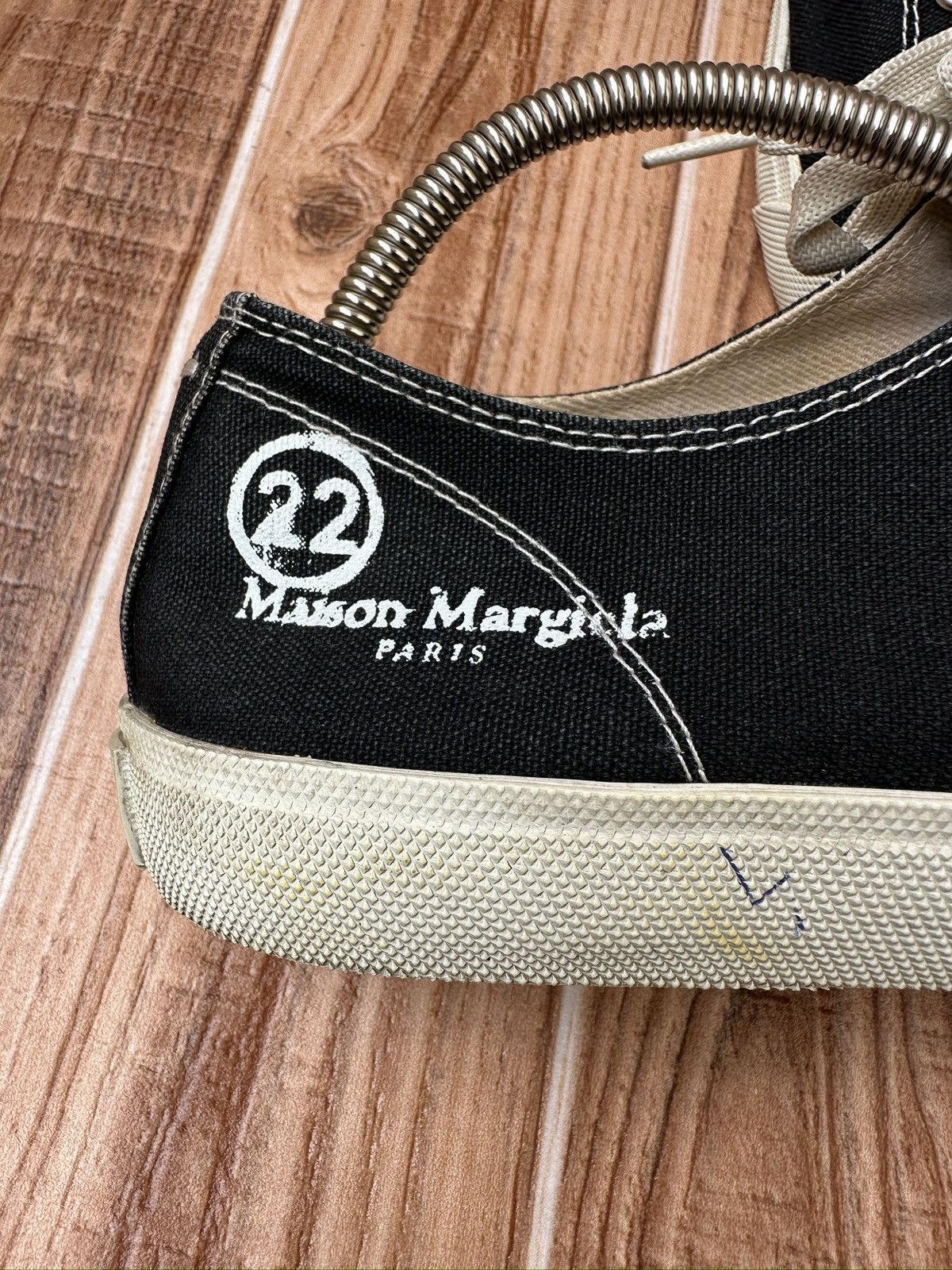 Maison Margiela Maison Margiela Canvas 'Tabi' Lowtops Size US 10 / EU 43 - 12 Thumbnail
