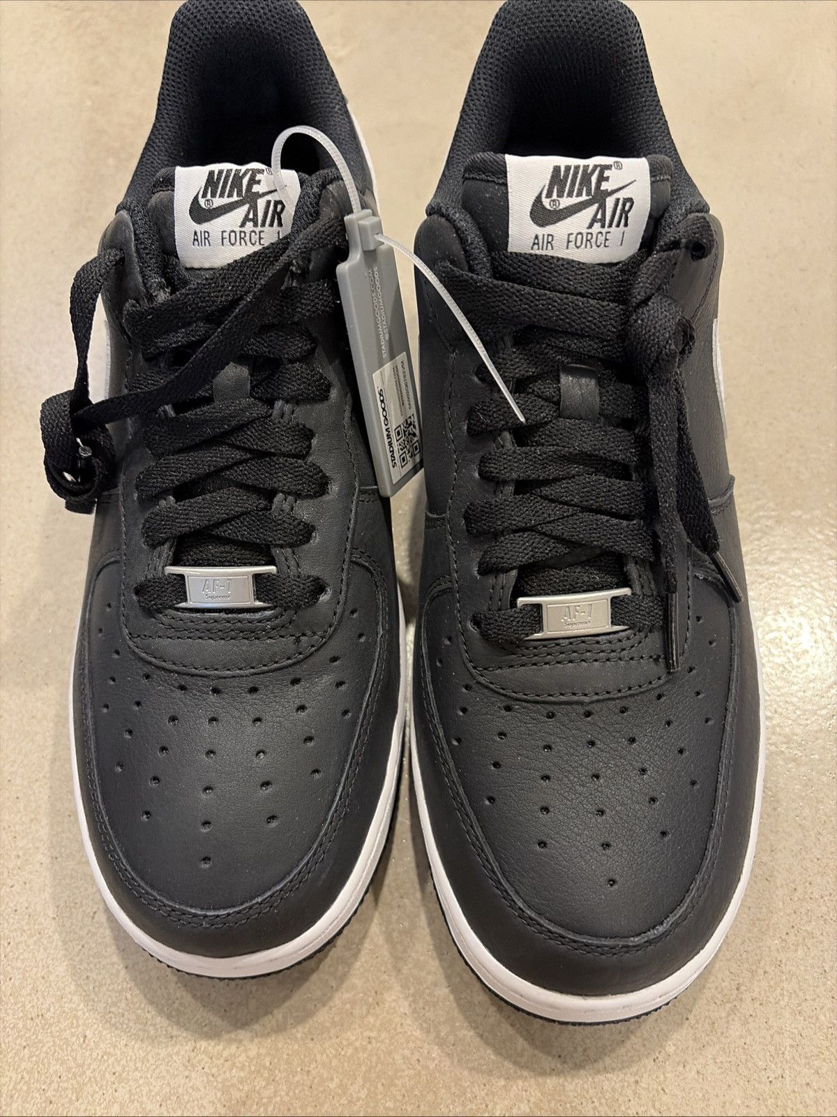 Comme des Garcons SHIRT × Nike × Supreme Nike Air Force 1 Supreme CDG Split Swoosh Size US 7 / EU 40 - 5 Thumbnail