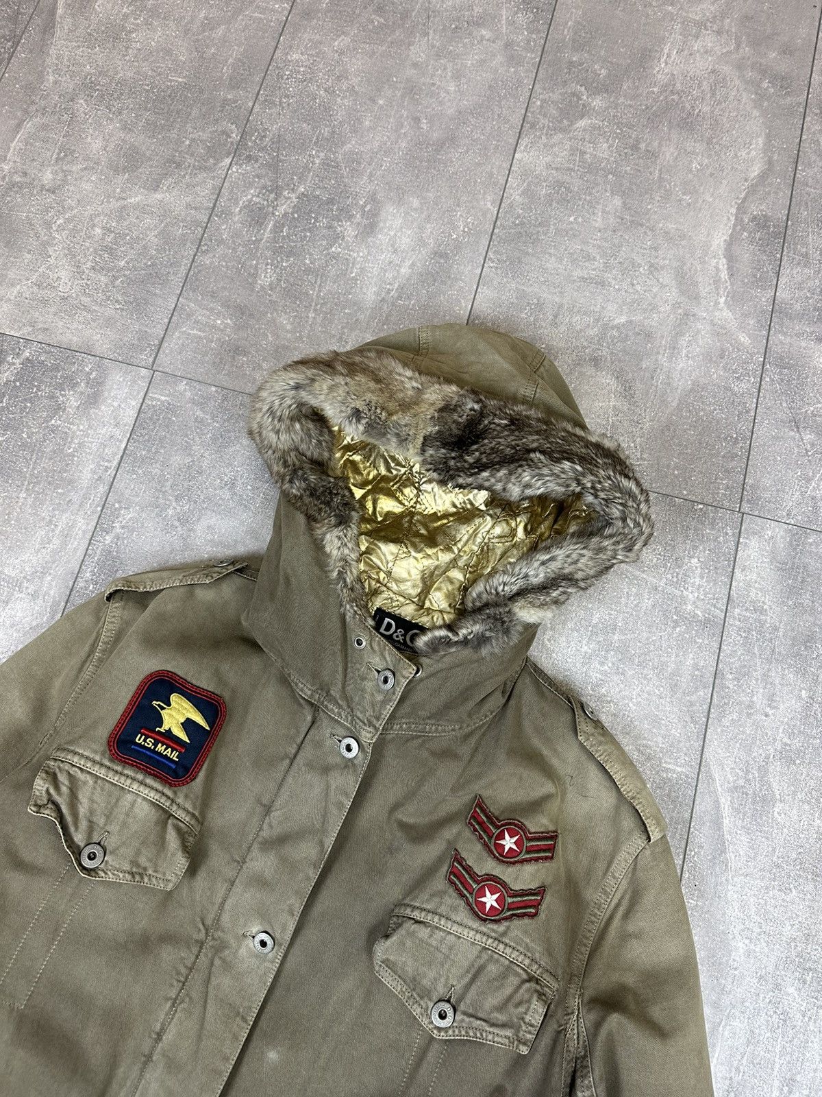Dolce & Gabbana Women’s vintage luxury jackets Dolce & Gabbana Size S / US 4 / IT 40 - 14 Thumbnail