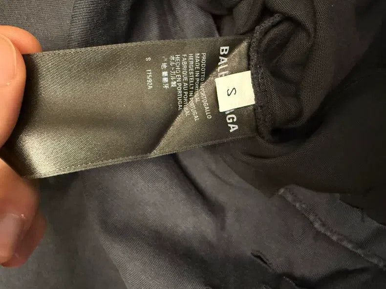 Balenciaga Balenciaga Washed Short Sleeve T-Shirt Size US S / EU 44-46 / 1 - 3 Thumbnail