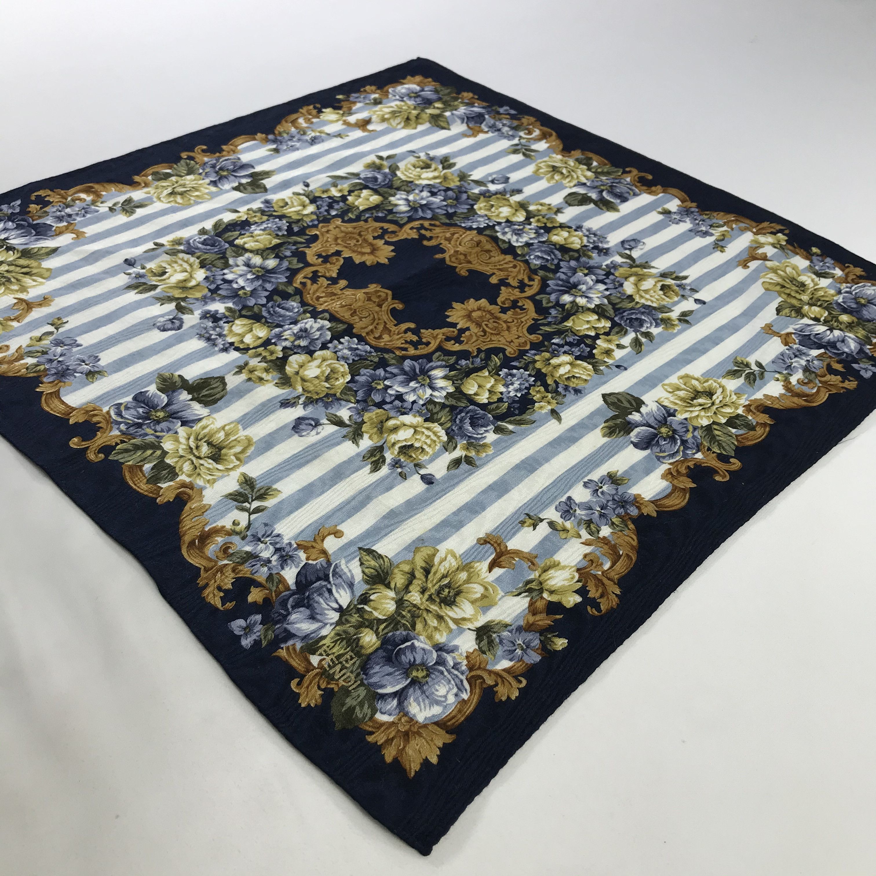 Vintage Vintage Fendi Bandana / Handkerchief / Neckerchief - S1032 Size ONE SIZE - 2 Thumbnail