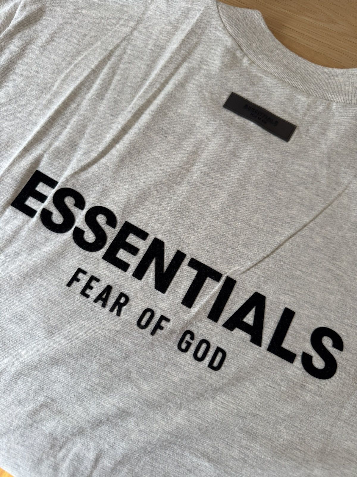 Fear of God Fear of God Essentials LIGHT OATMEAL Tee Size M BNWT Size US M / EU 48-50 / 2 - 5 Thumbnail