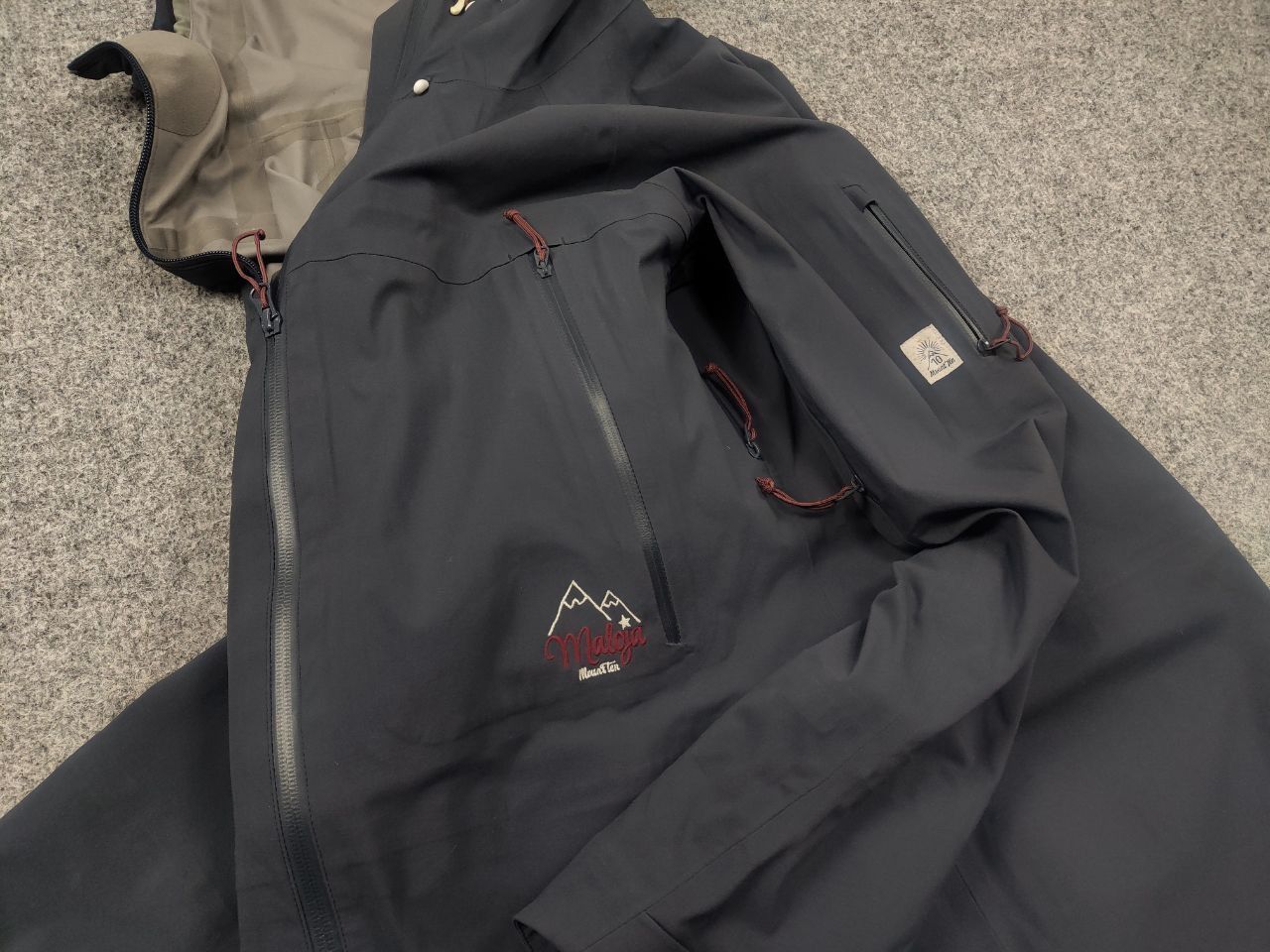 Maloja Maloja Vallra ligh membrane trekking hooded Pockets jacket Size US L / EU 52-54 / 3 - 11 Thumbnail