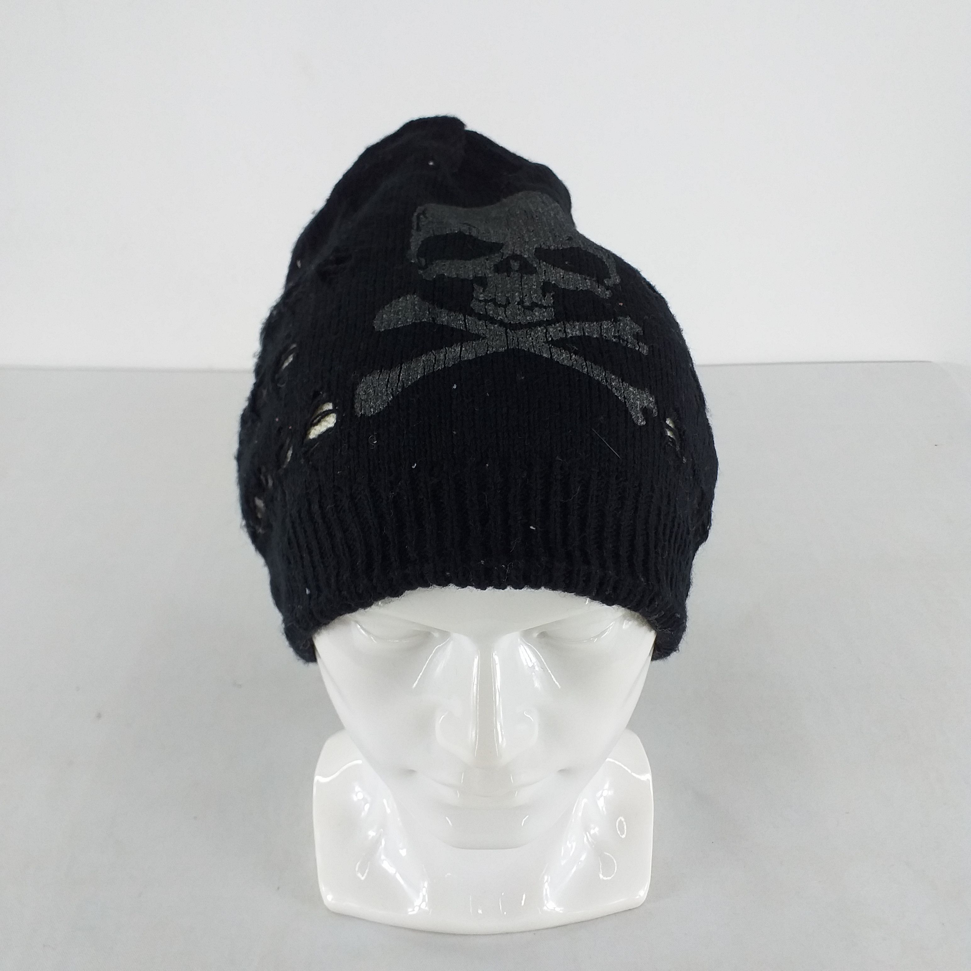 Japanese Brand Vintage Skulls Snow Cap Hat Beanie BN337 Size ONE SIZE - 1 Thumbnail
