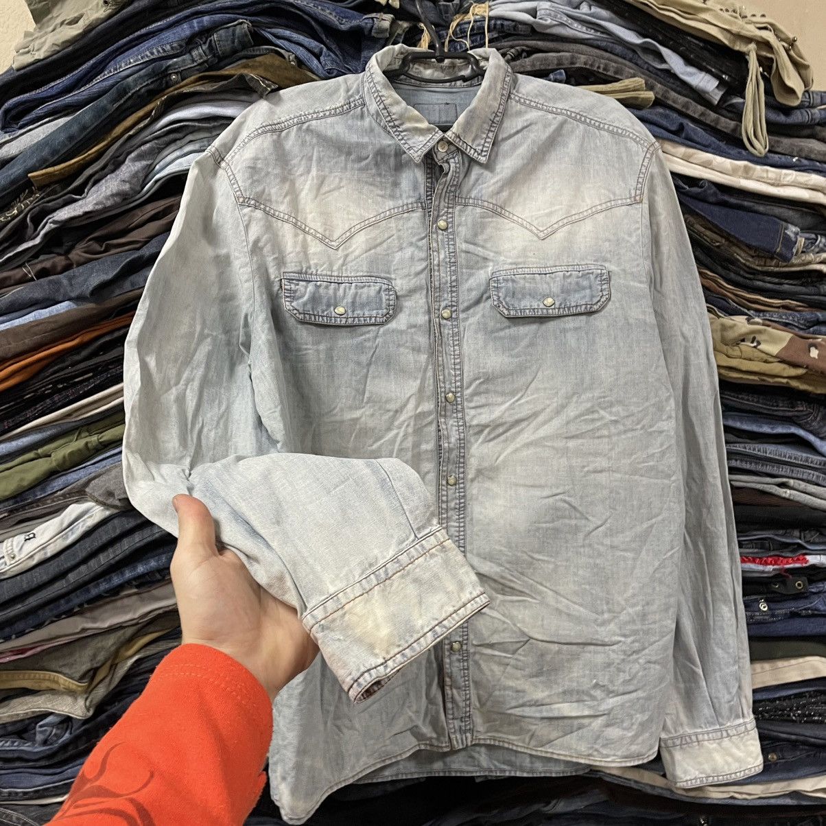John Galliano Galliano Denim Western Shirt Light Wash Snap Button Italian Size US XL / EU 56 / 4 - 2 Thumbnail