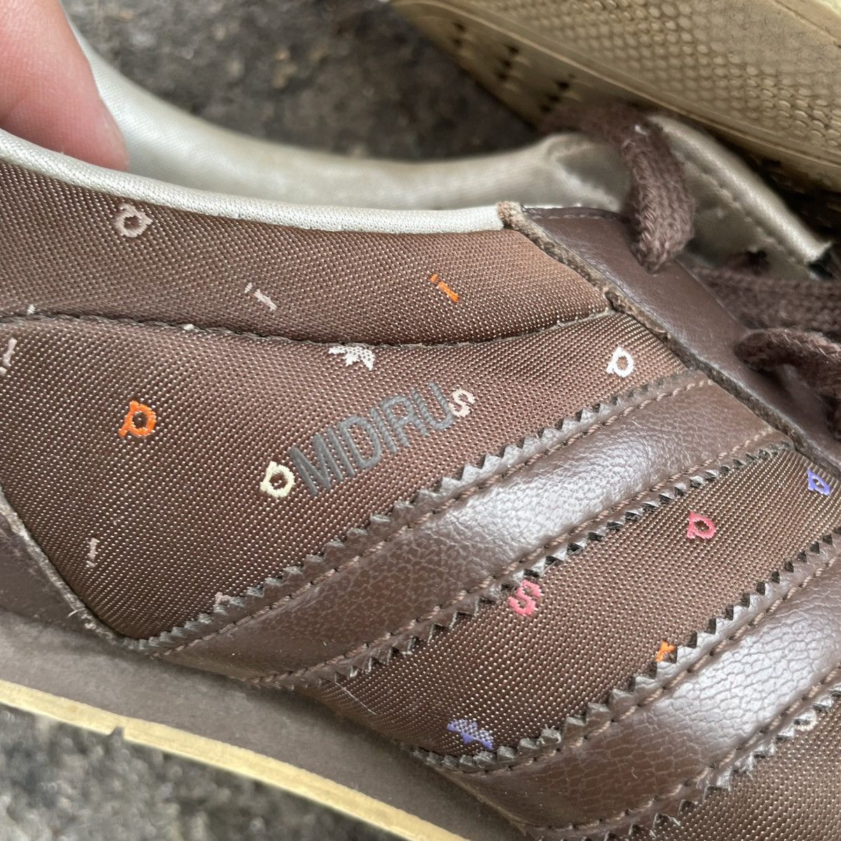 Adidas 00s Adidas midiru speed leather Y2K Japan Sneakers samba og Size US 9 / IT 39 - 2 Thumbnail