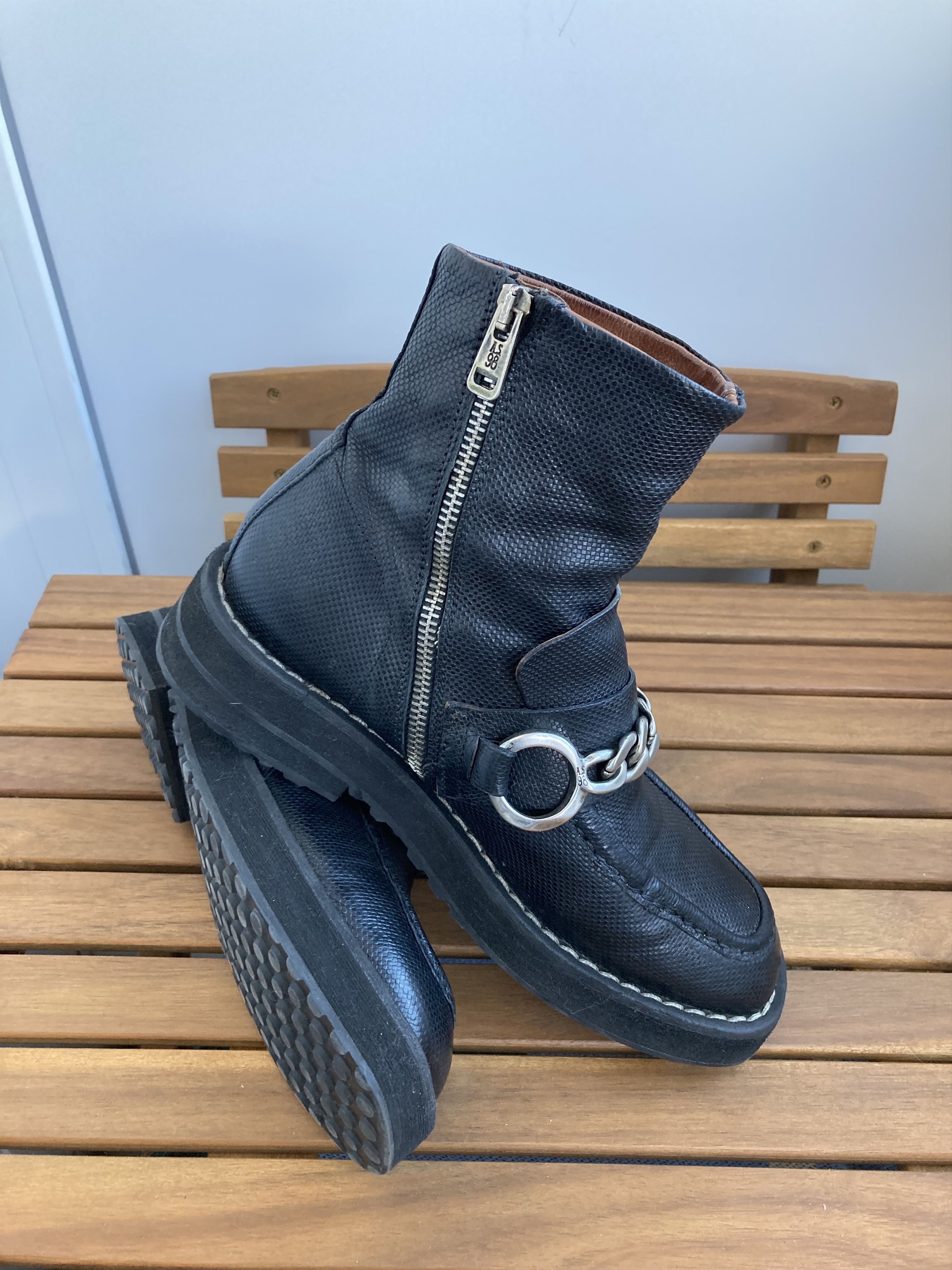 A.S.98 Vintage A.S.98 leather flap black boots with chains Size US 7.5 / IT 37.5 - 1 Thumbnail