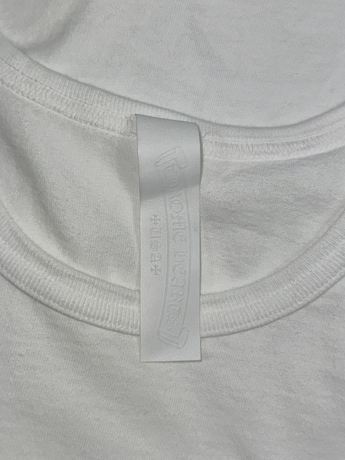 Chrome Hearts LOGO CROSS EMBROIDERED SINGLE POCKET PLAIN WHITE T-SHIRT Size US XL / EU 56 / 4 - 5 Thumbnail