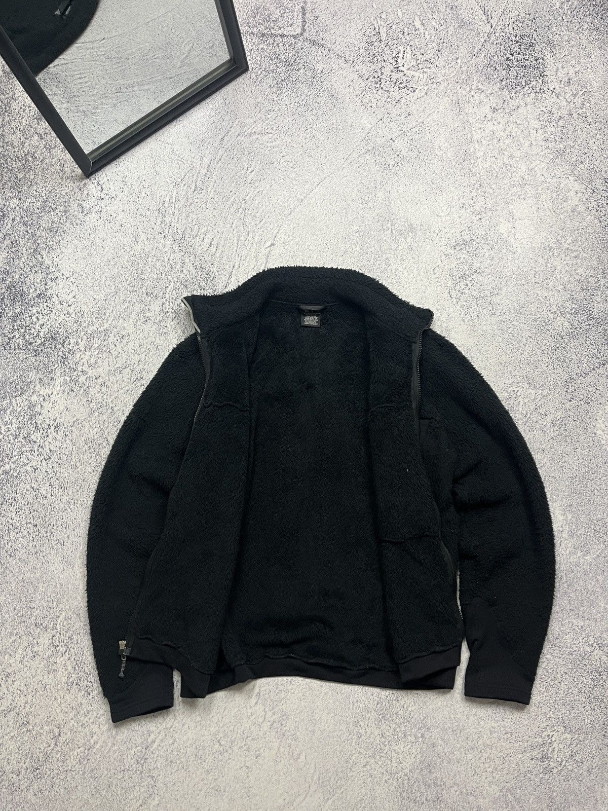 Mountain Hardwear × Vintage Vintage Mountain Hardwear Fleece Jacket Sherpa Synchilla Size US M / EU 48-50 / 2 - 7 Thumbnail