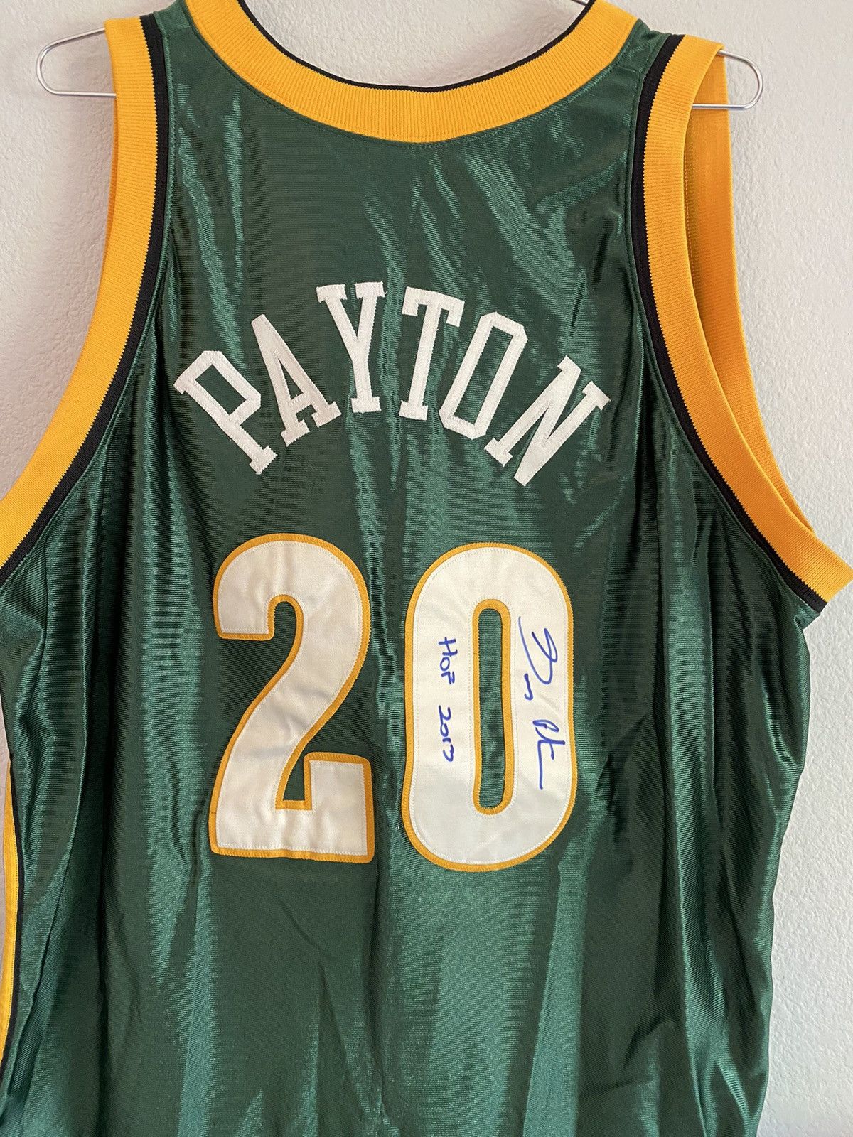 NBA Gary Payton signed Seattle SuperSonics NBA jersey Size US XL / EU 56 / 4 - 1 Thumbnail