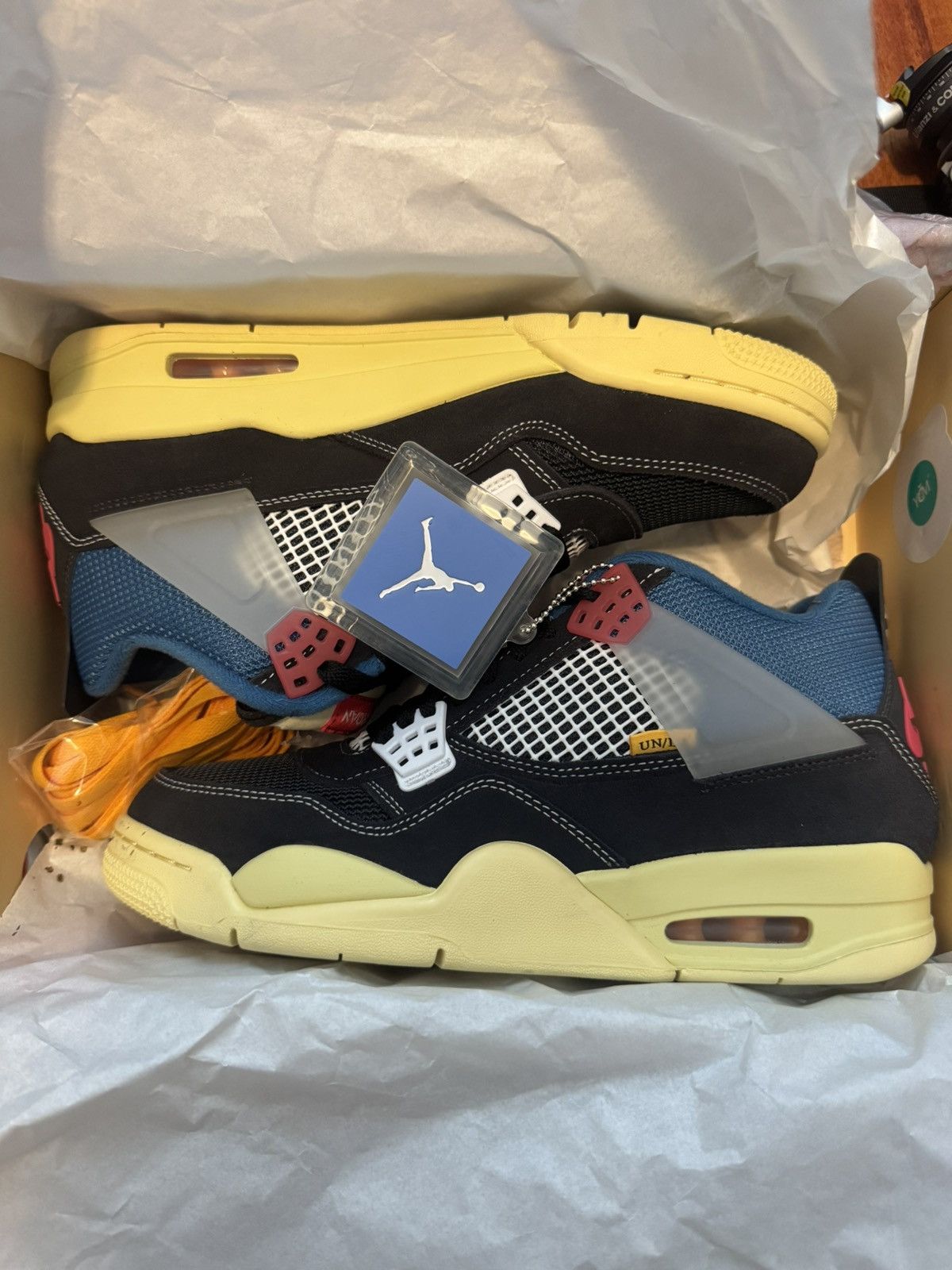 Jordan Brand × Union LA UNION x JORDAN 4 OFF NOIR Size US 9 / EU 42 - 1 Thumbnail
