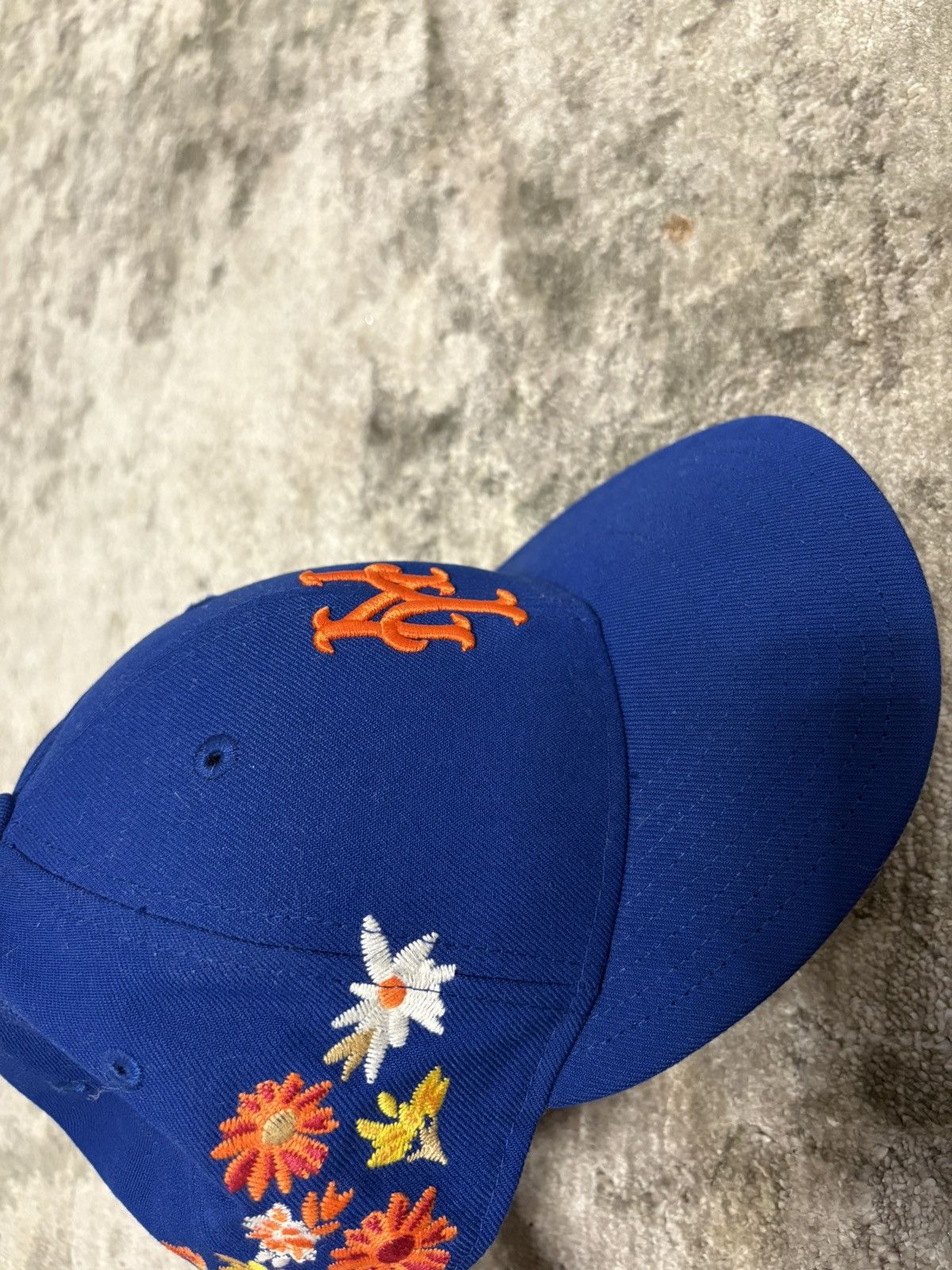 Kith × New Era Kith & New Era For Mets Floral 59Fifty Low Profile 'Current' Size ONE SIZE - 4 Thumbnail