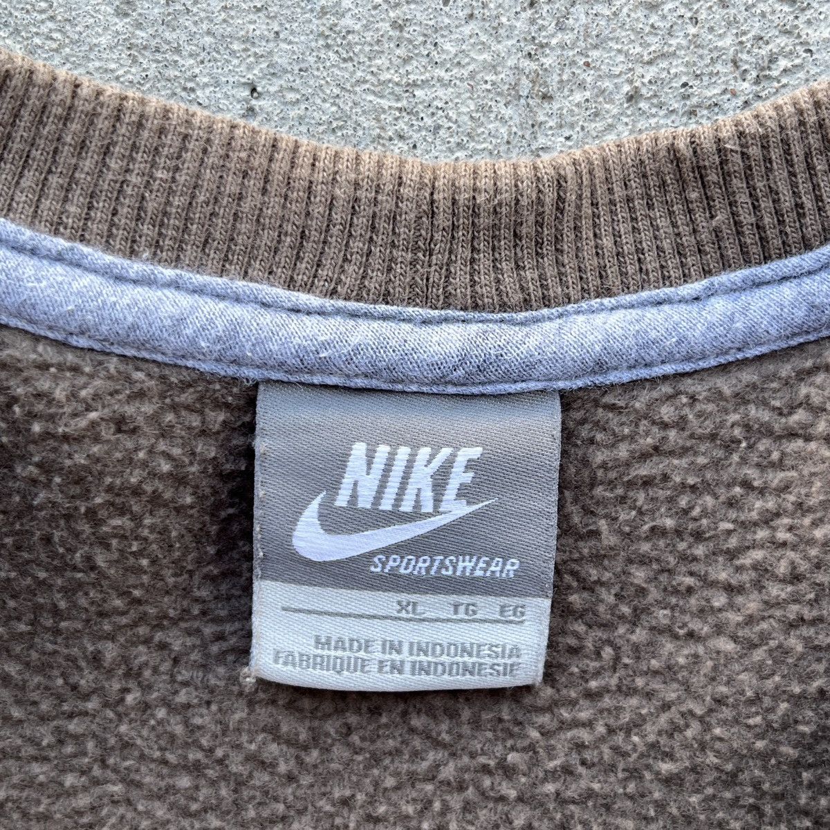 Nike × Vintage Vintage Nike Crewneck Size US XL / EU 56 / 4 - 7 Thumbnail