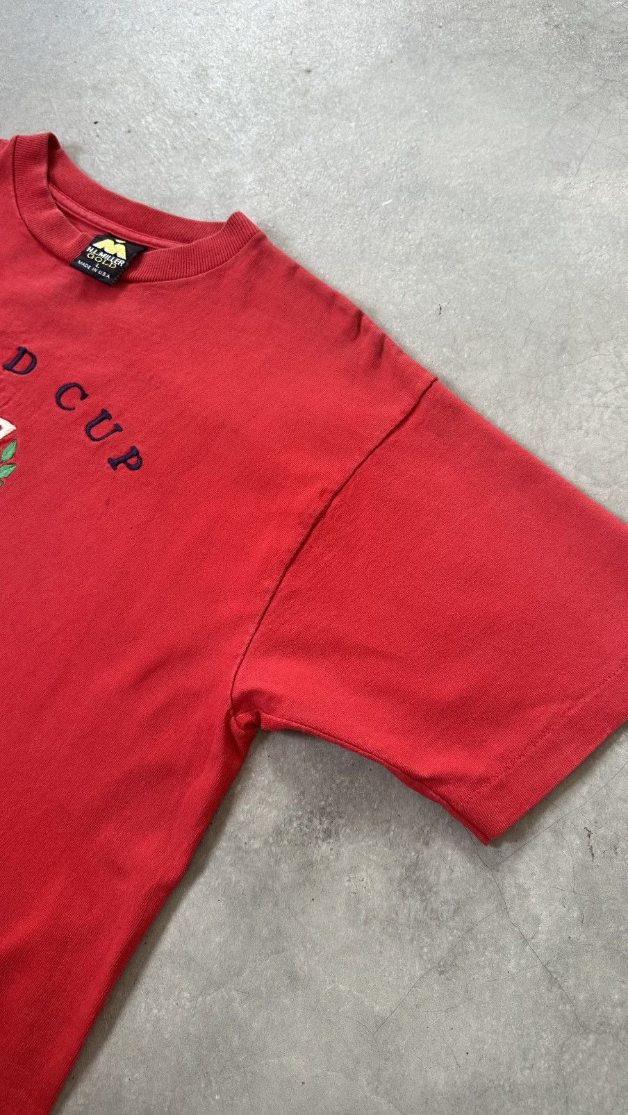 Vintage VINTAGE WORLD CUP SOCCER MILLER GOLD TEE Size US M / EU 48-50 / 2 - 4 Thumbnail