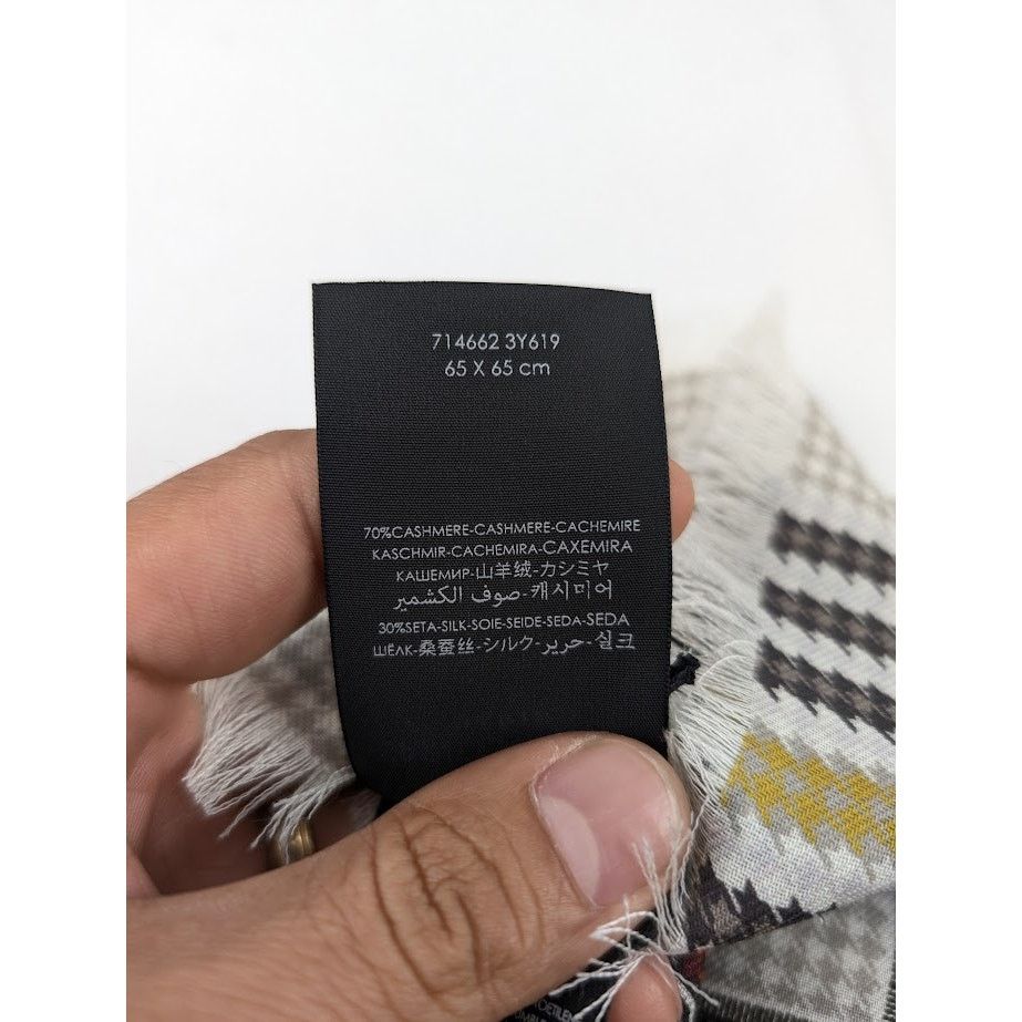 Saint Laurent Paris o1rshd1 Size: OS / Small Scarf in Multicolor Size ONE SIZE - 10 Thumbnail